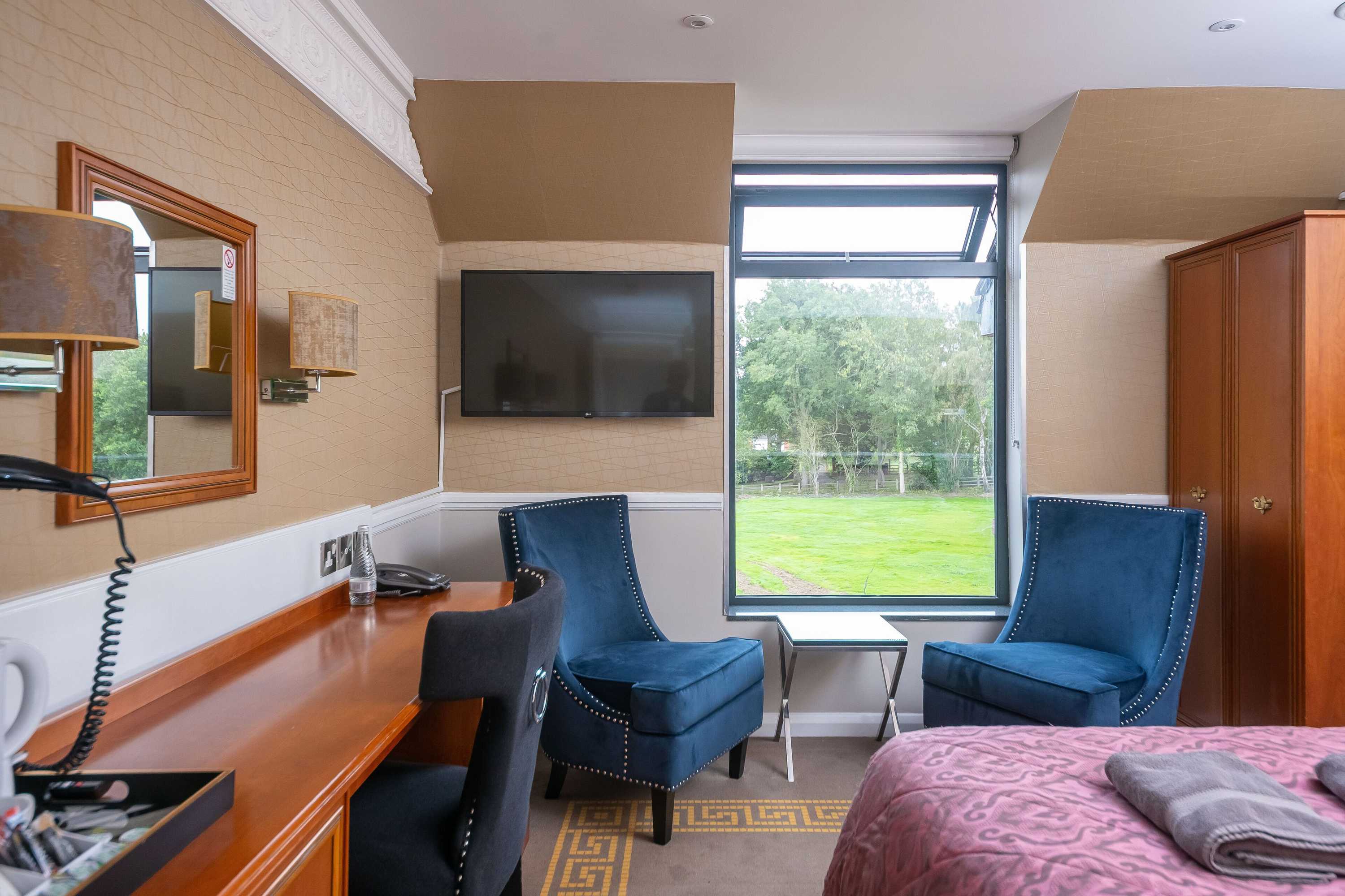 Gift card for Guildford Manor Hotel & Spa Gift card for Guildford Manor Hotel & Spa