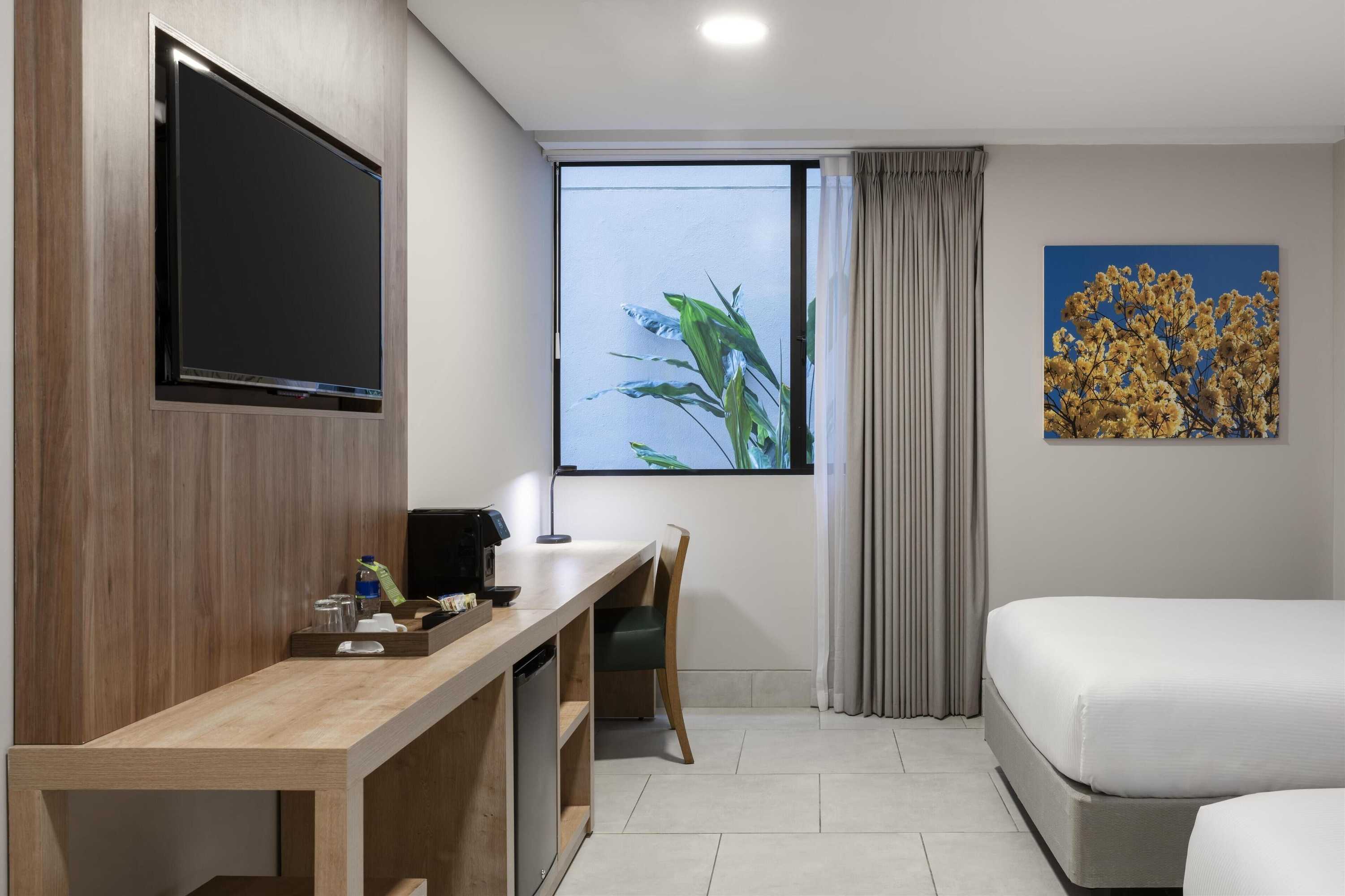 Gift card for Hilton Garden Inn Cali Ciudad Jardin Gift card for Hilton Garden Inn Cali Ciudad Jardin
