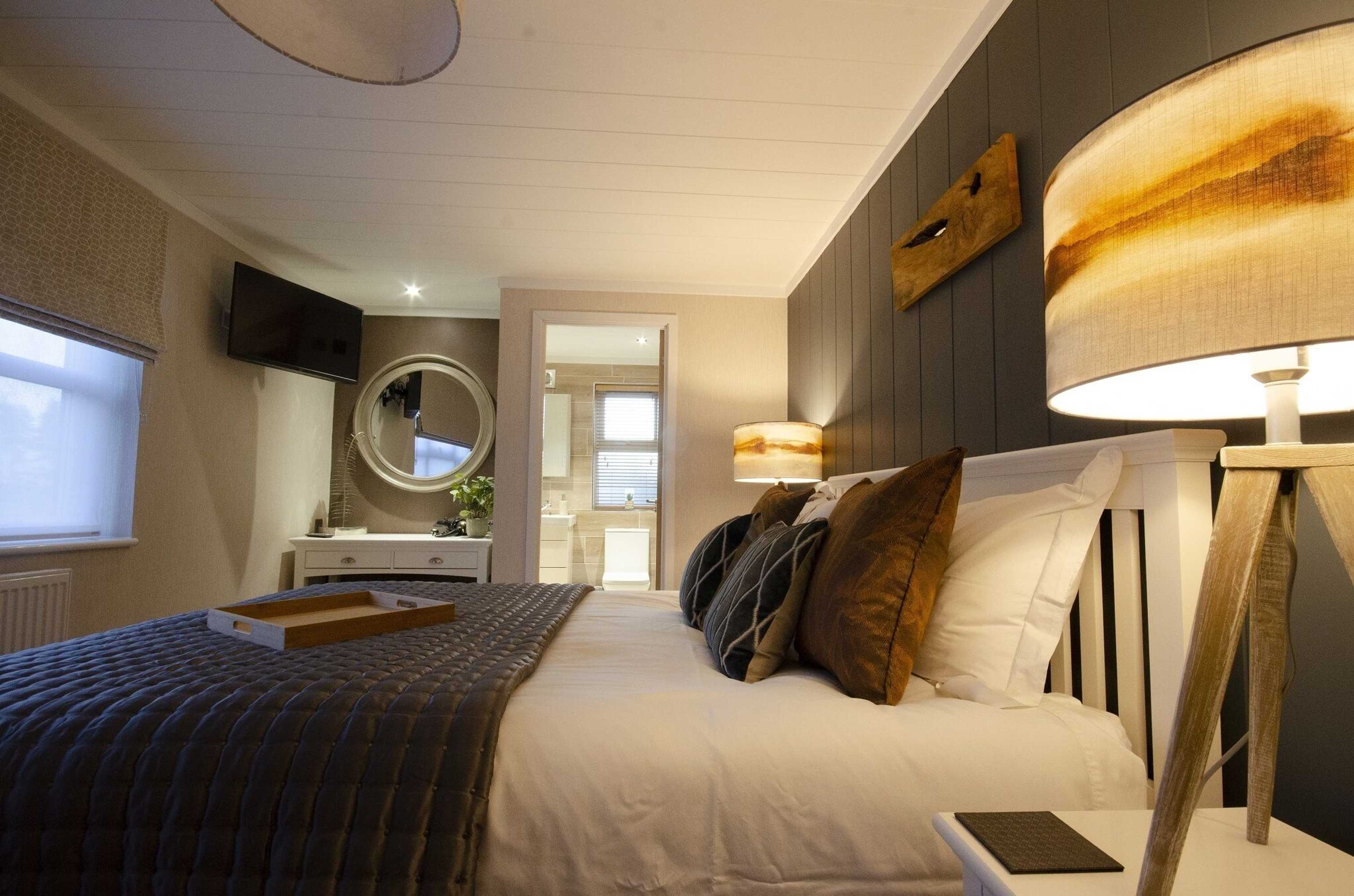 Gift card for Hollicarrs - The Rushes