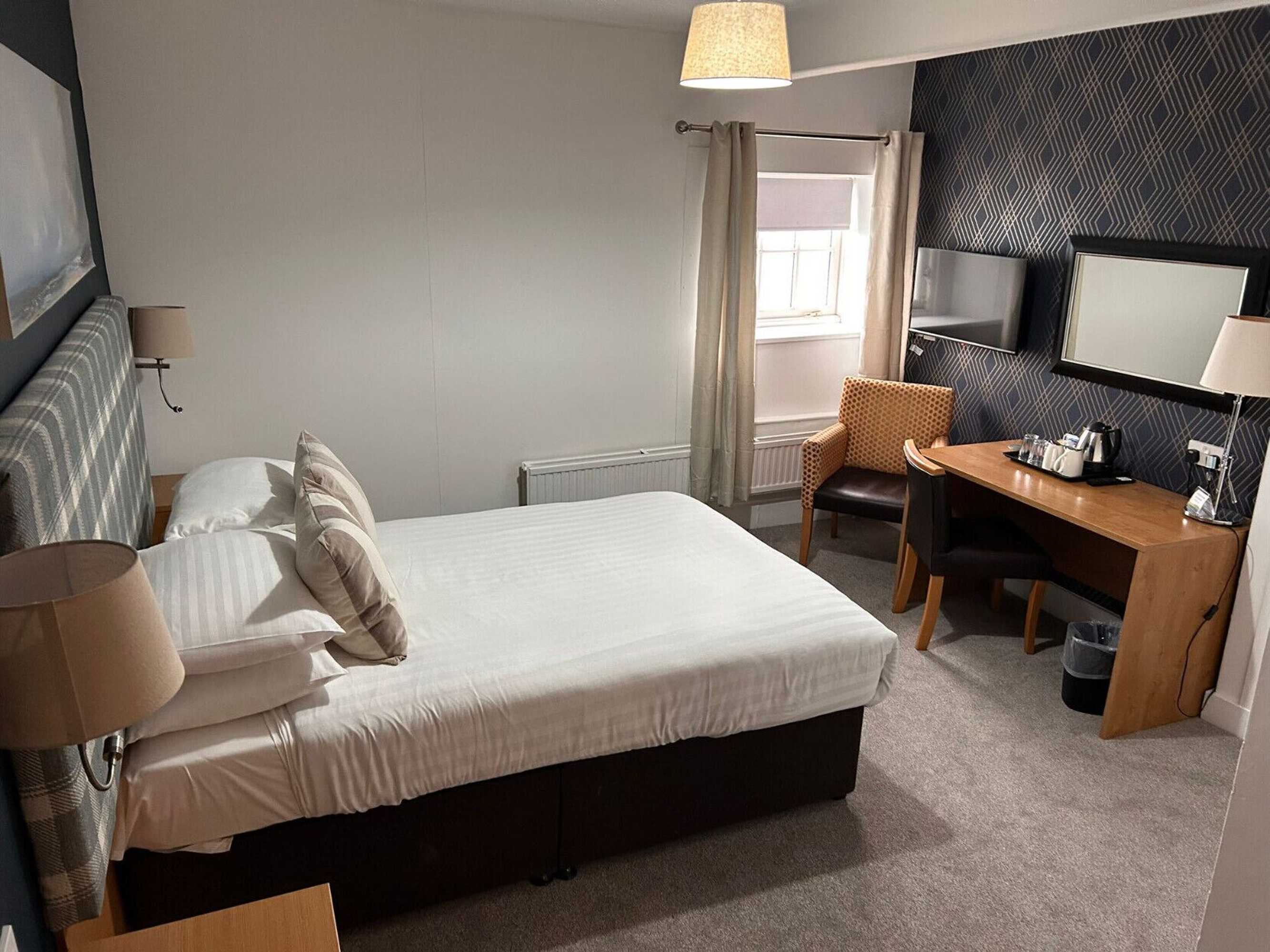 Gift card for Lord Nelson