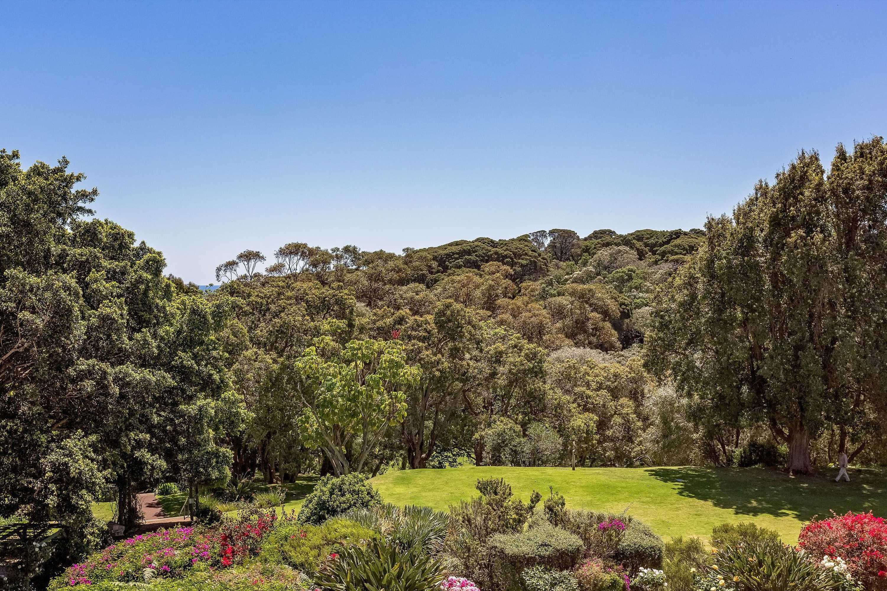 Gift card for Caves House Hotel & Apartments Yallingup Gift card for Caves House Hotel & Apartments Yallingup