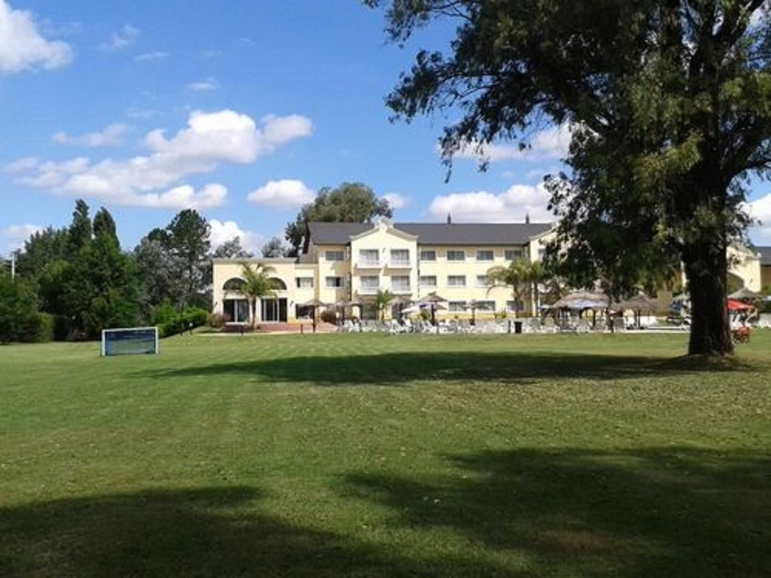 Gift card for Howard Johnson by Wyndham Resort Pilar Gift card for Howard Johnson by Wyndham Resort Pilar