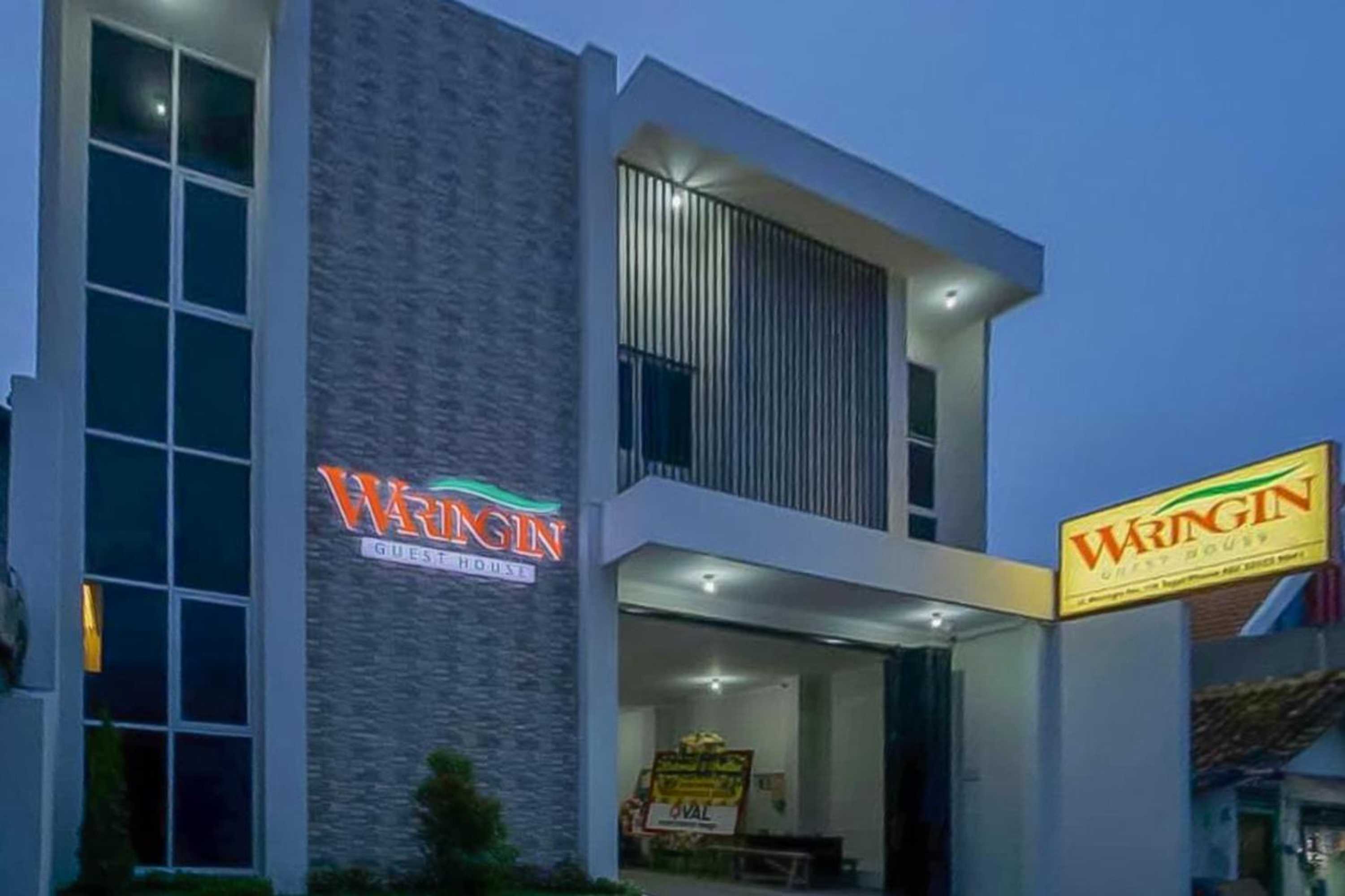 Gift card for Waringin Guest House Tegal Mitra Reddoorz Gift card for Waringin Guest House Tegal Mitra Reddoorz