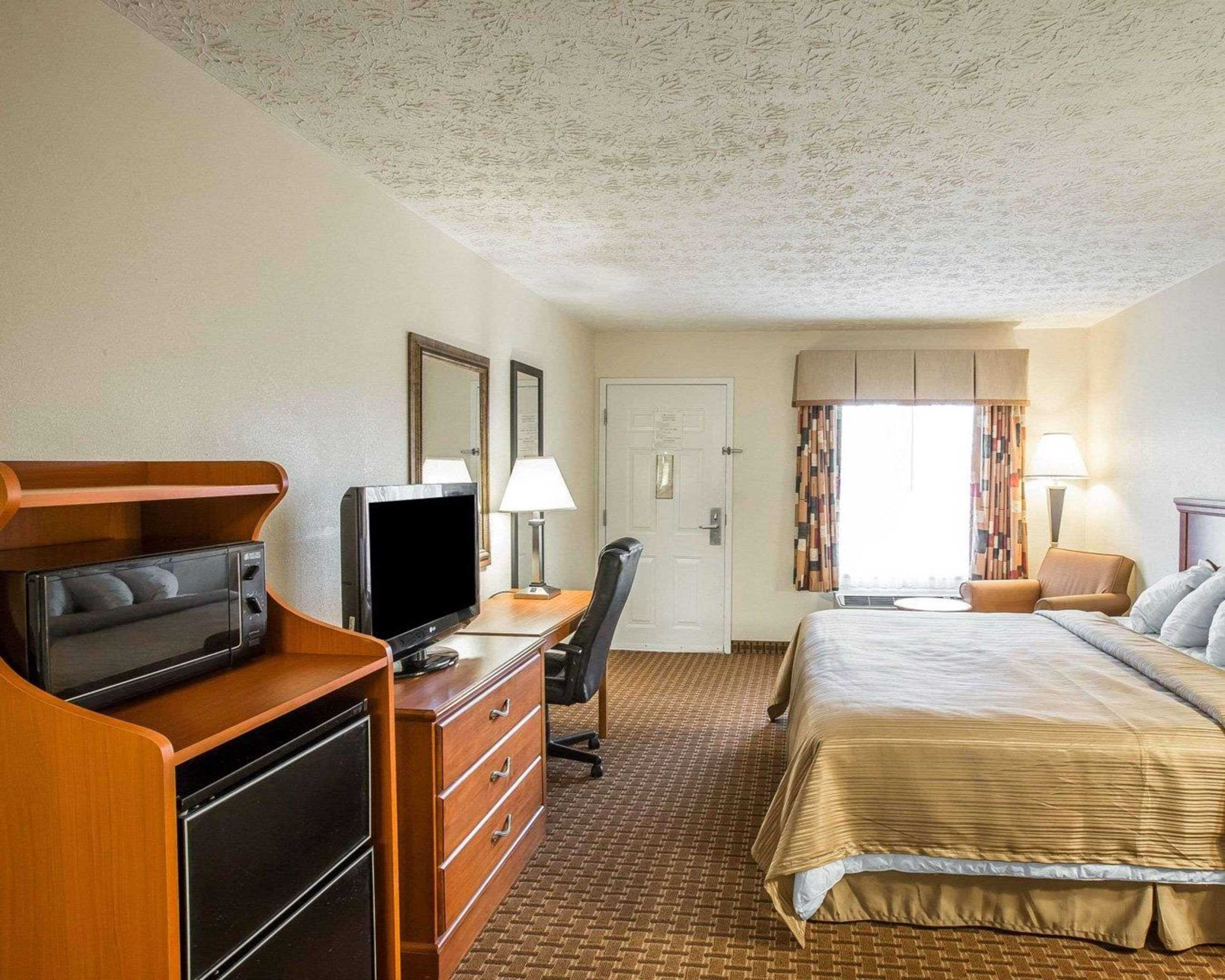 Gift card for Quality Inn Dahlonega Near University Gift card for Quality Inn Dahlonega Near University