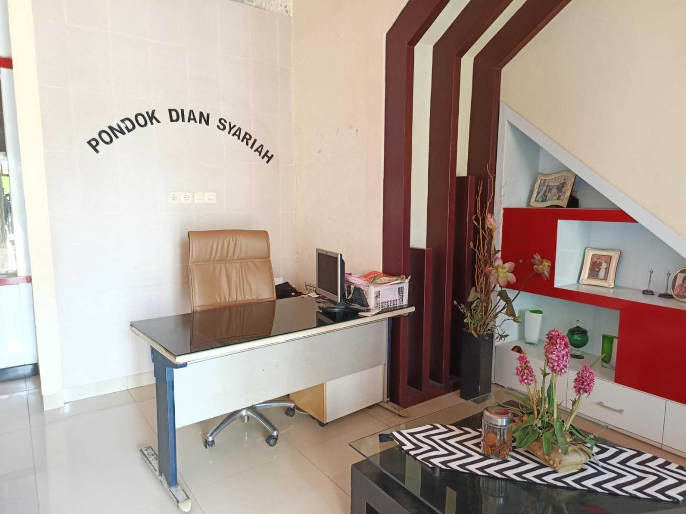 Gift card for Reddoorz Syariah Near Rumah Sakit Umum Wisata Uit