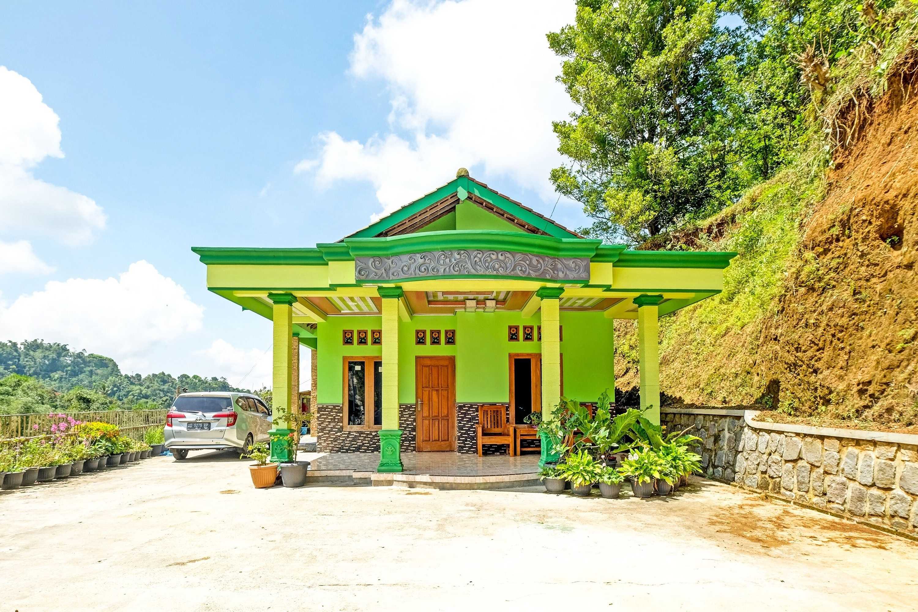 Gift card for Oyo Homes 91095 Desa Wisata Conto