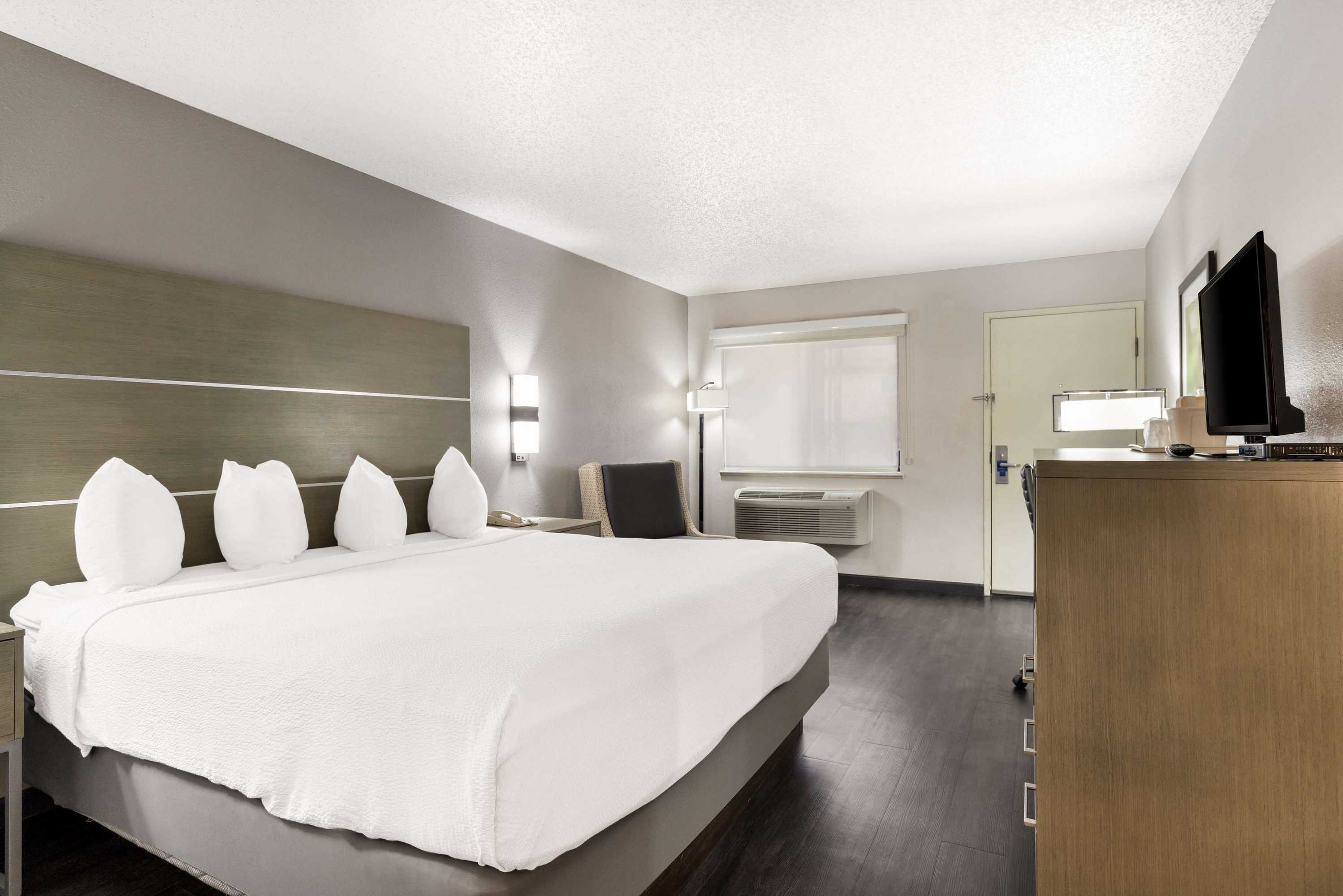 Gift card for Surestay Hotel by Best Western Grants Gift card for Surestay Hotel by Best Western Grants