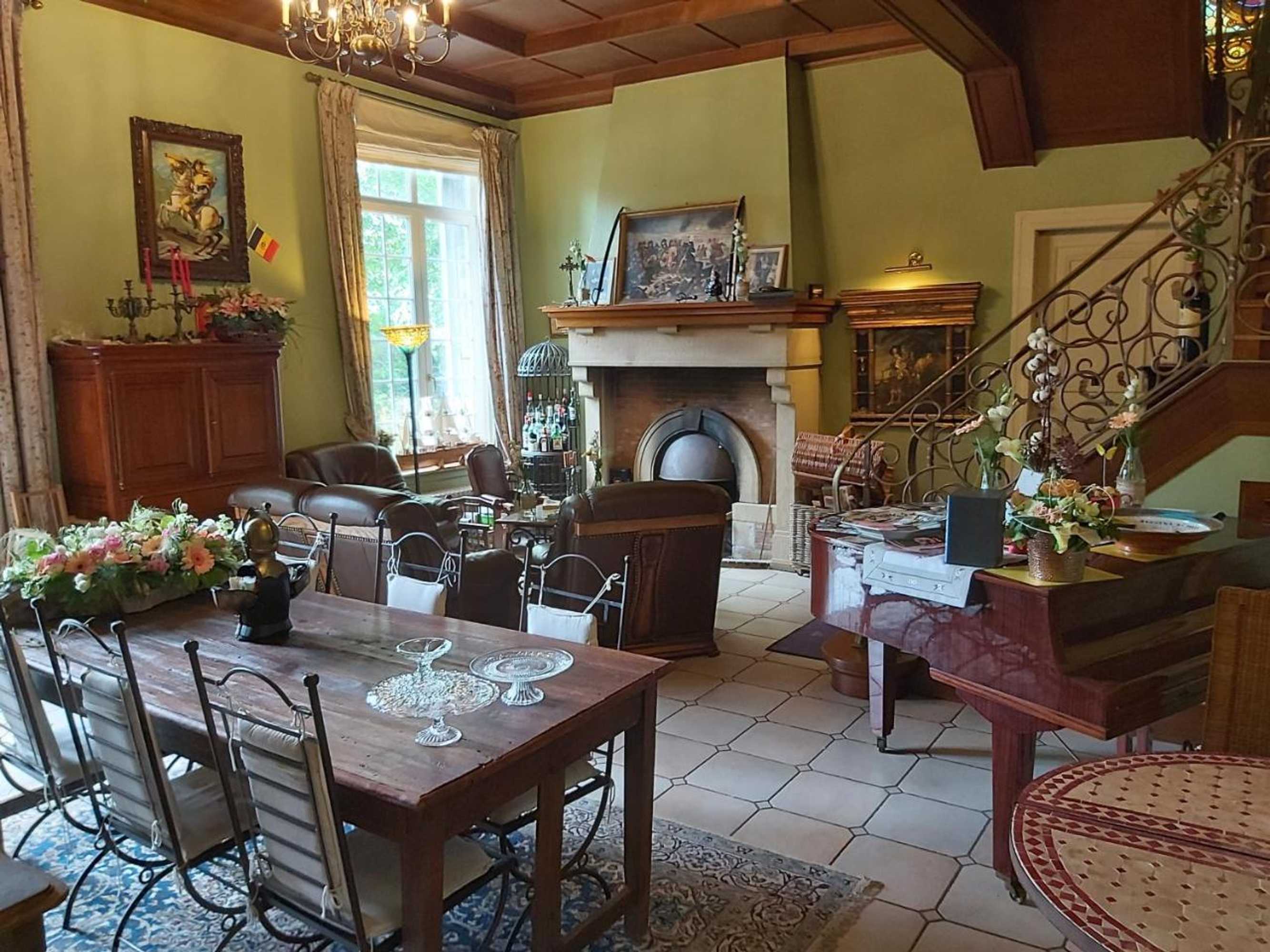 Gift card for Château Lambert Moulinsart Hotel, Shuttle Airport, Long Term Parking, Snooker, Large Terrasse, Dinner, Breakfast Gift card for Château Lambert Moulinsart Hotel, Shuttle Airport, Long Term Parking, Snooker, Large Terrasse, Dinner, Breakfast