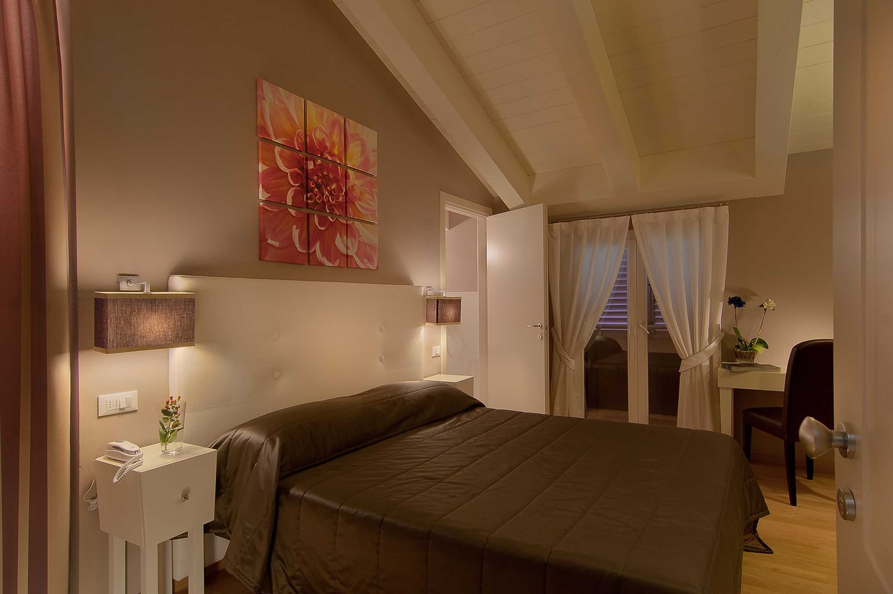 Gift card for Hotel Arnolfo & Aqua Laetitia Spa And Beauty Gift card for Hotel Arnolfo & Aqua Laetitia Spa And Beauty