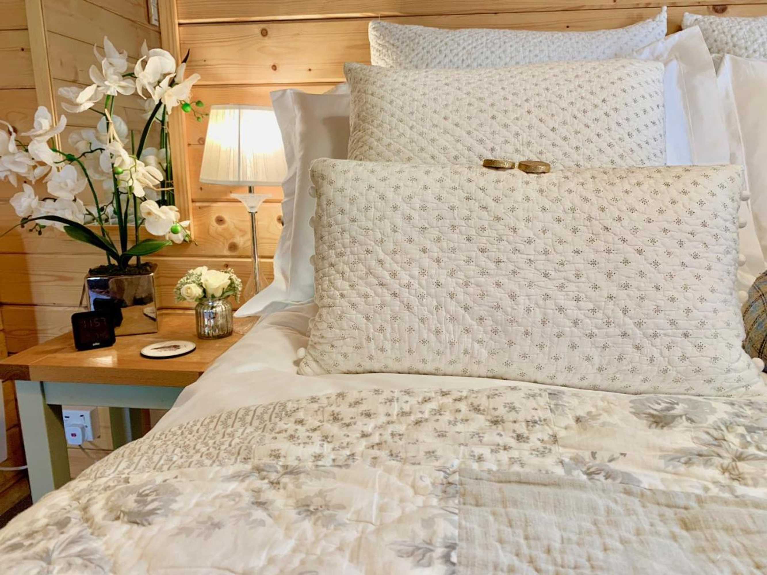 Gift card for Duck Lodge B&b With Hot Tub