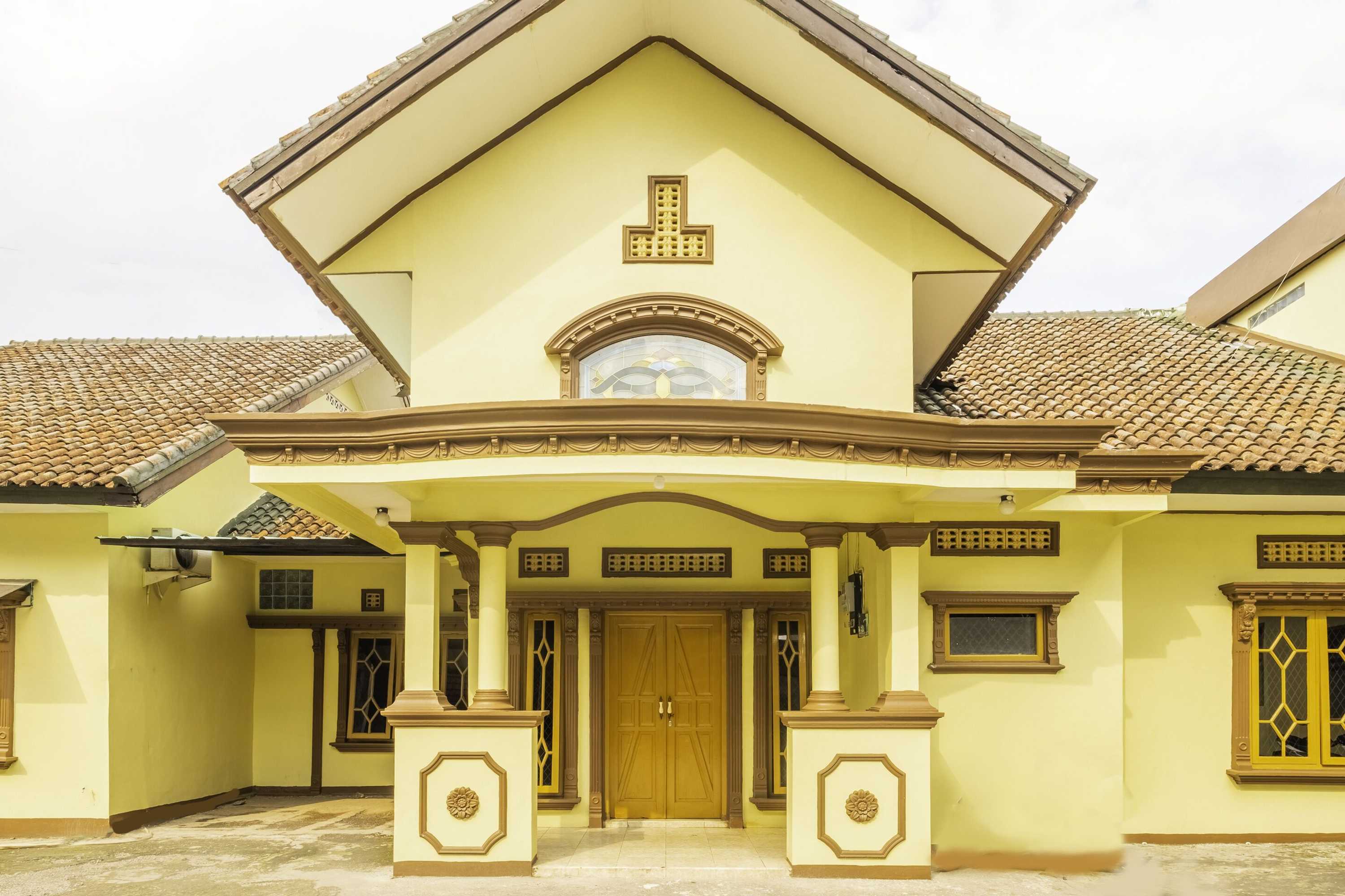 Gift card for Spot ON 2395 Hotel Aden 2 Syariah