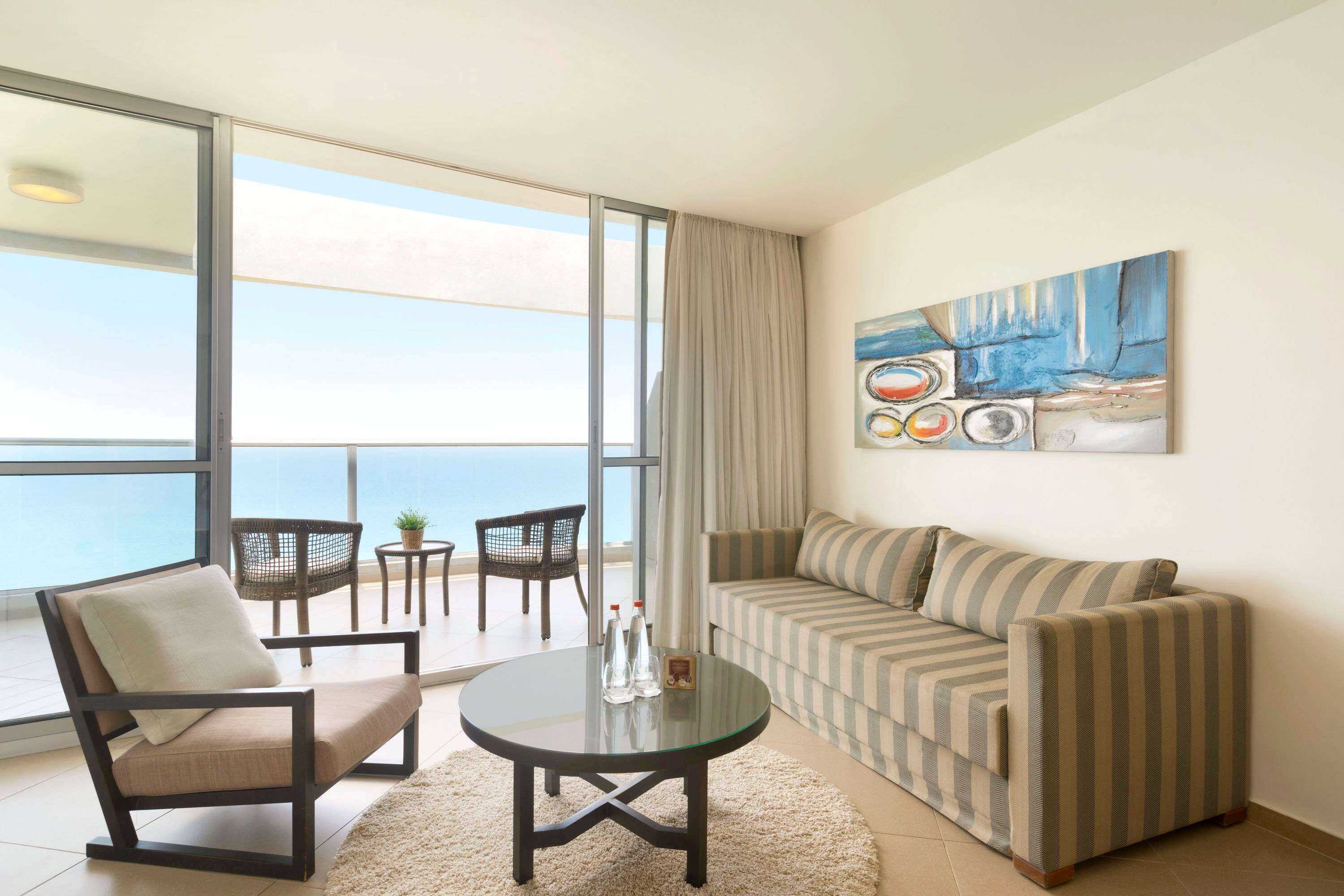 Gift card for David’s Harp Ramada Netanya Hotel Gift card for David’s Harp Ramada Netanya Hotel