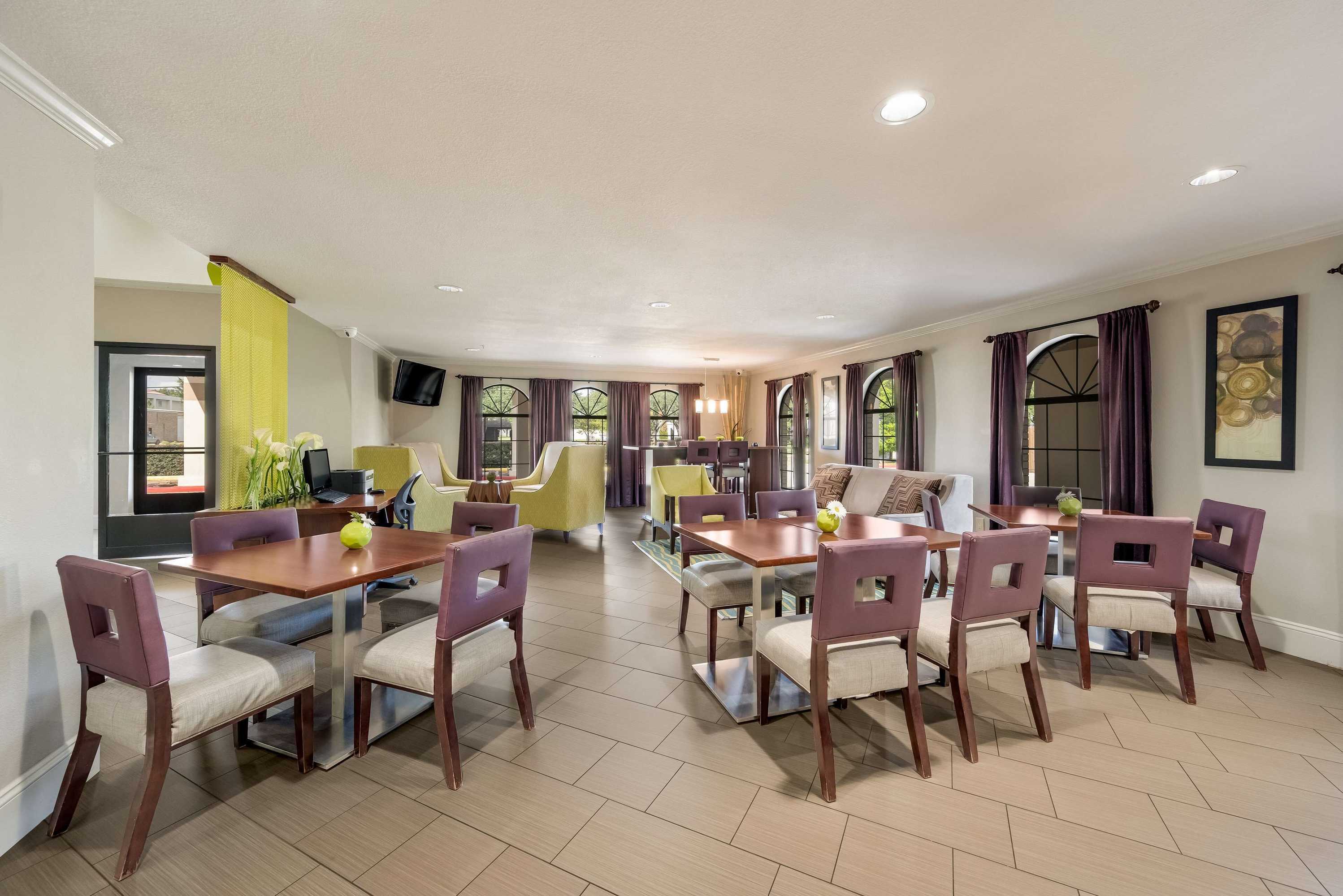 Gift card for Surestay Hotel by Best Western Deer Park Gift card for Surestay Hotel by Best Western Deer Park