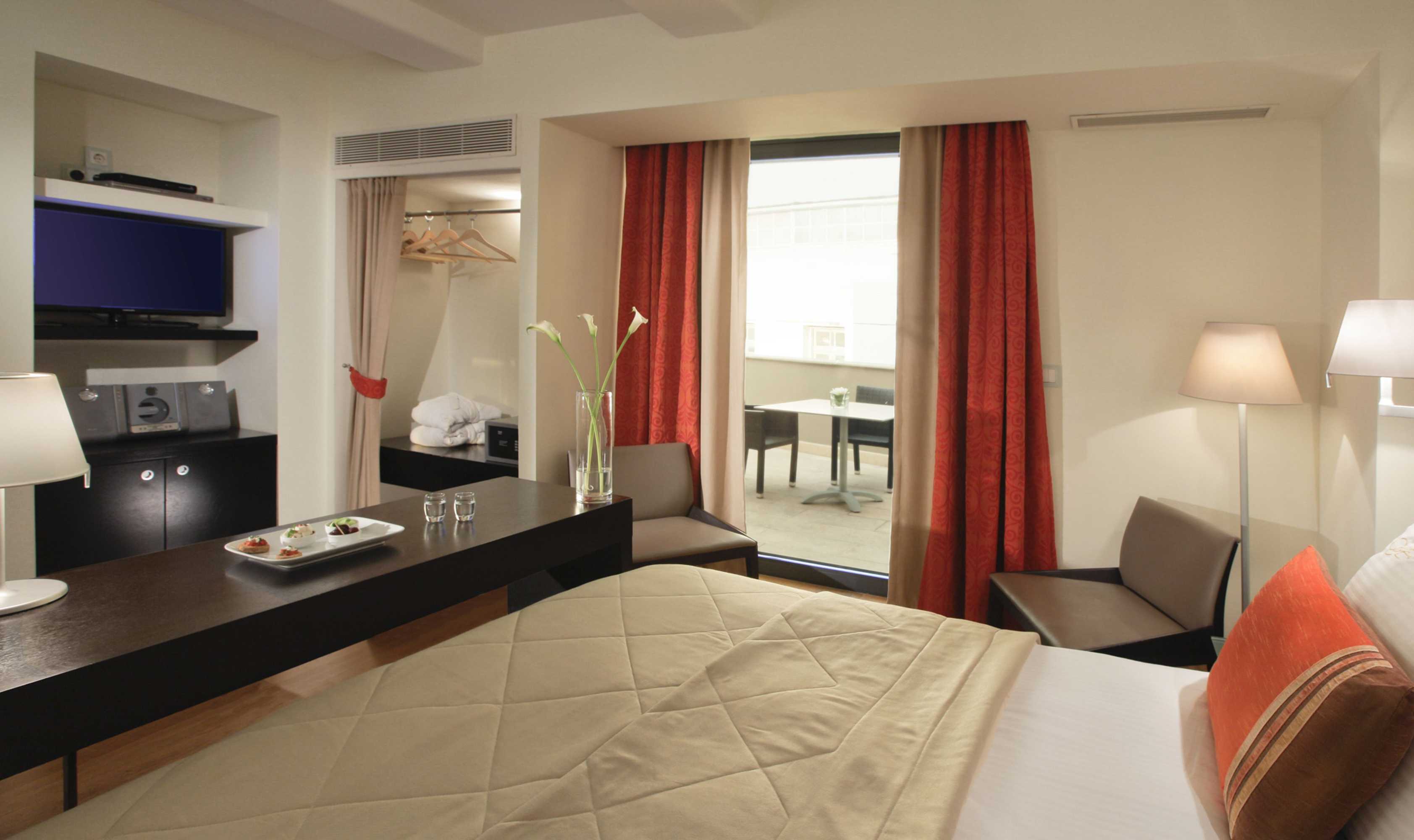 Gift card for O&b Athens Boutique Hotel Gift card for O&b Athens Boutique Hotel