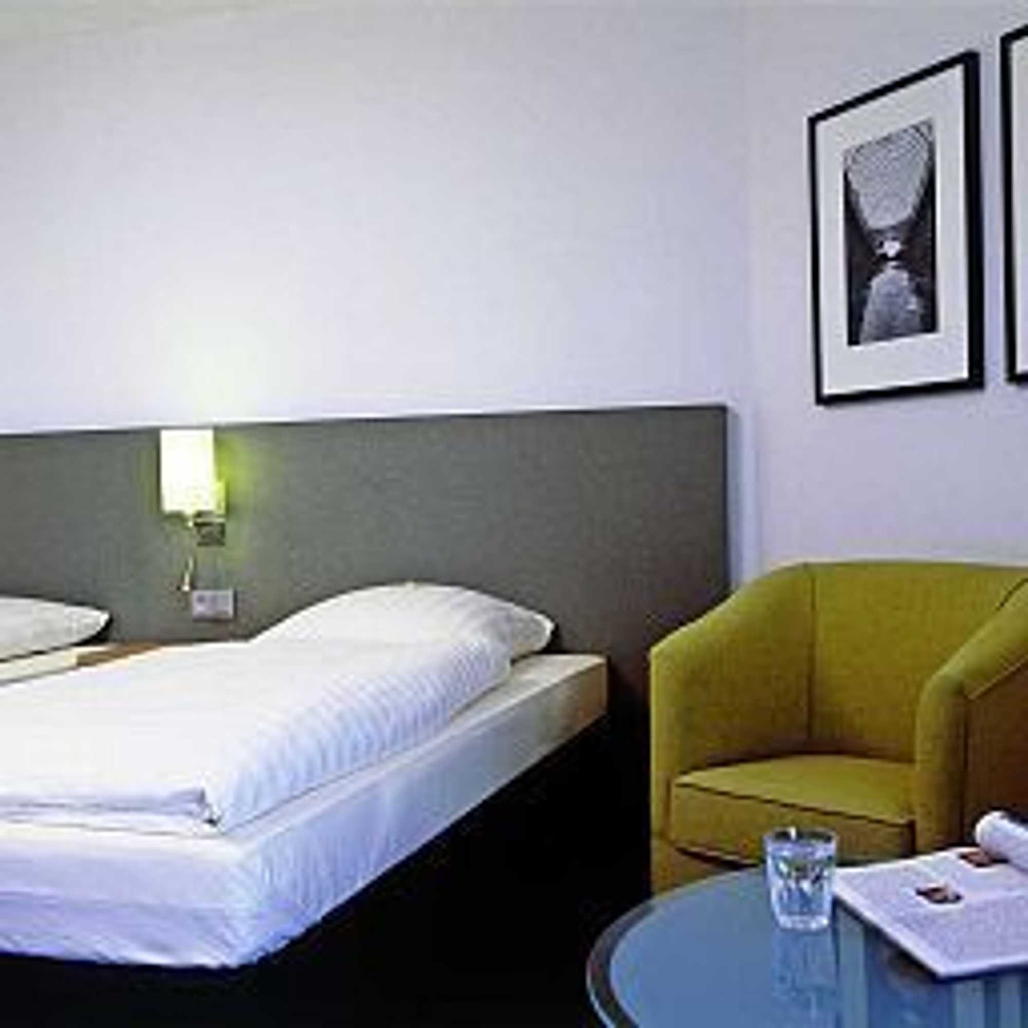 Gift card for Overnight Tagungshotel im Abz Gift card for Overnight Tagungshotel im Abz