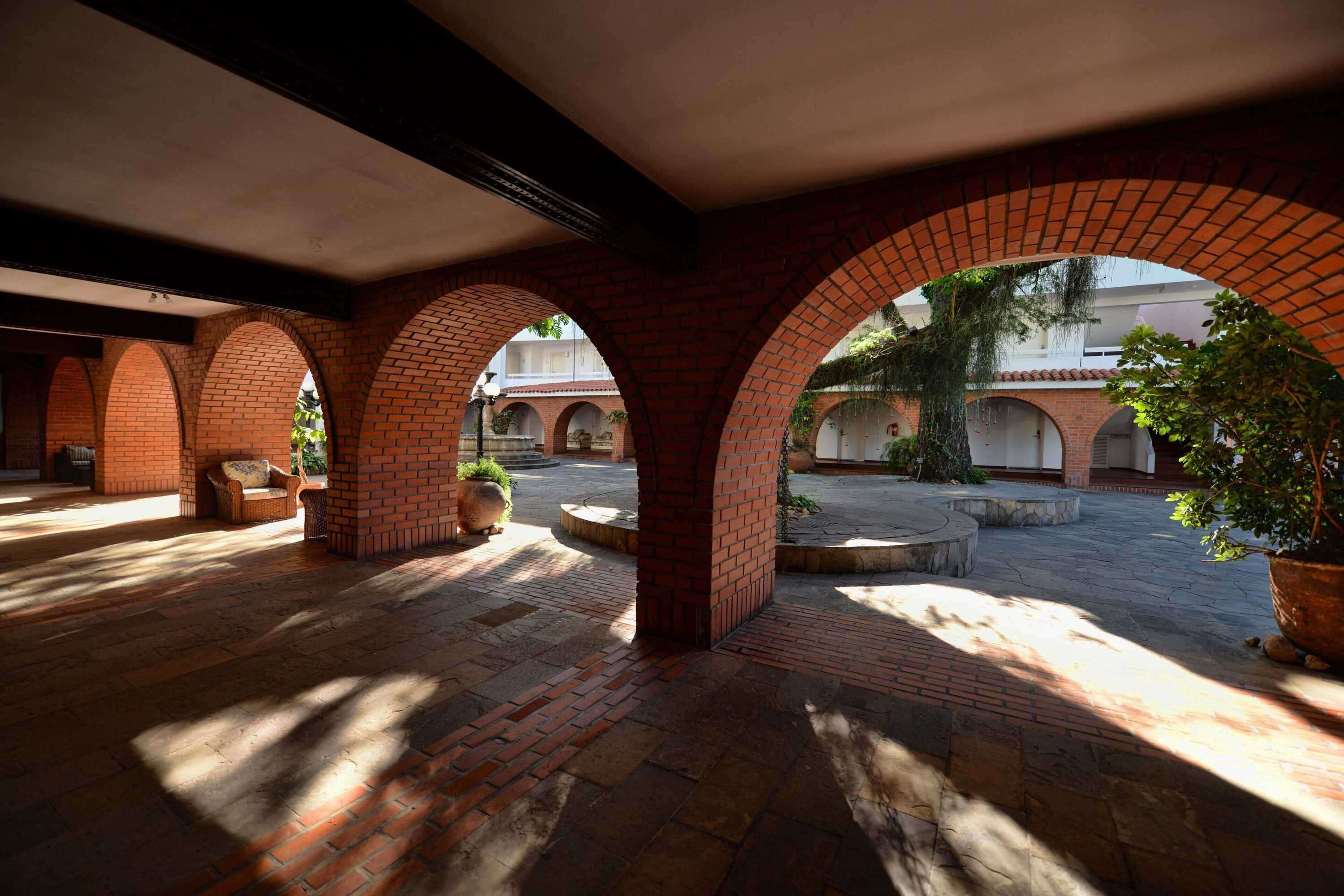 Gift card for Los Tajibos, Santa Cruz de la Sierra, a Tribute Portfolio Hotel Gift card for Los Tajibos, Santa Cruz de la Sierra, a Tribute Portfolio Hotel