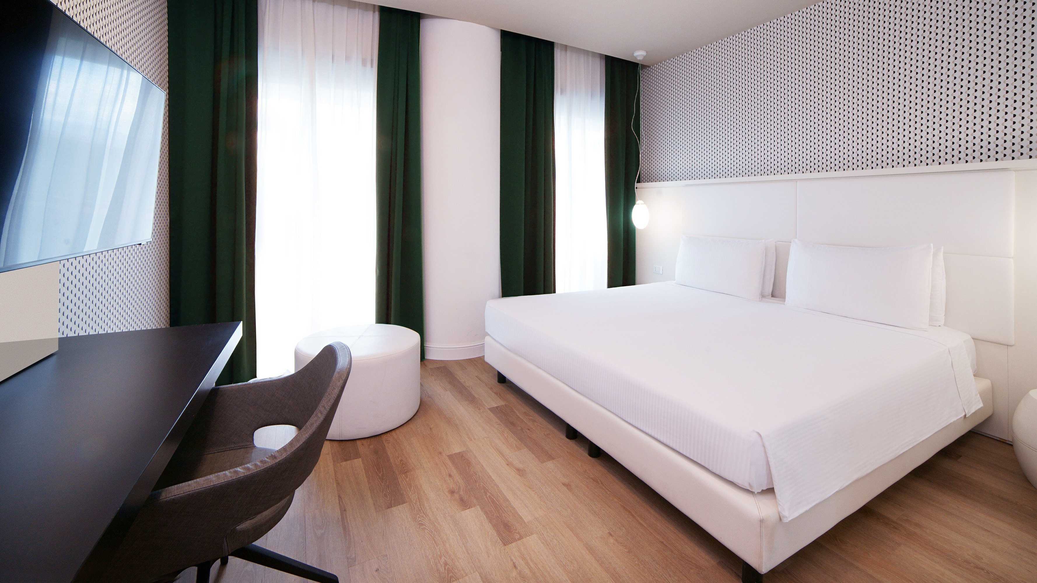 Gift card for Holiday Inn Nola - Naples Vulcano Buono by Ihg Gift card for Holiday Inn Nola - Naples Vulcano Buono by Ihg