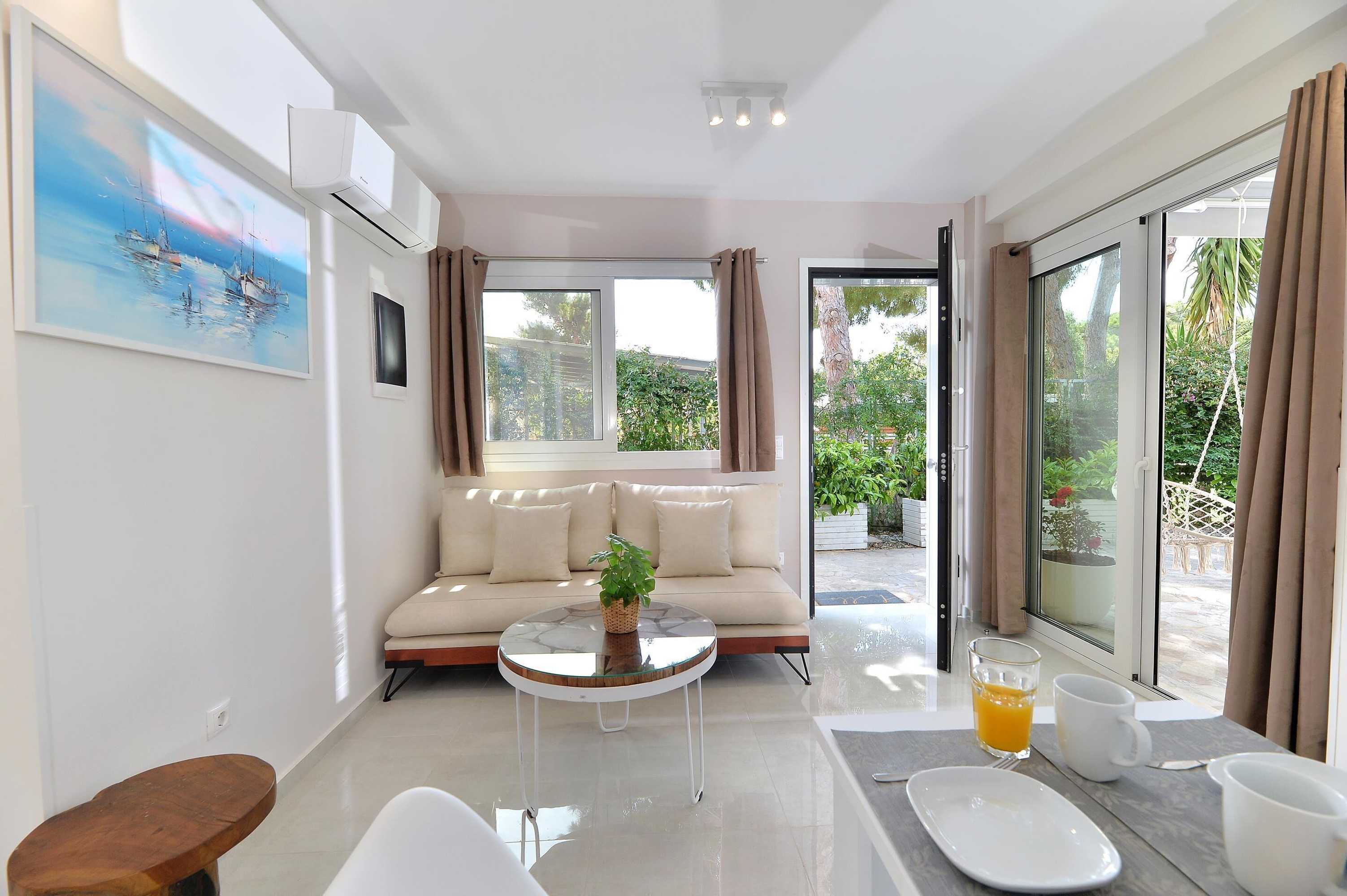 Gift card for Alekos Luxury Suites Free 24h Transportation From - To Airport Gift card for Alekos Luxury Suites Free 24h Transportation From - To Airport