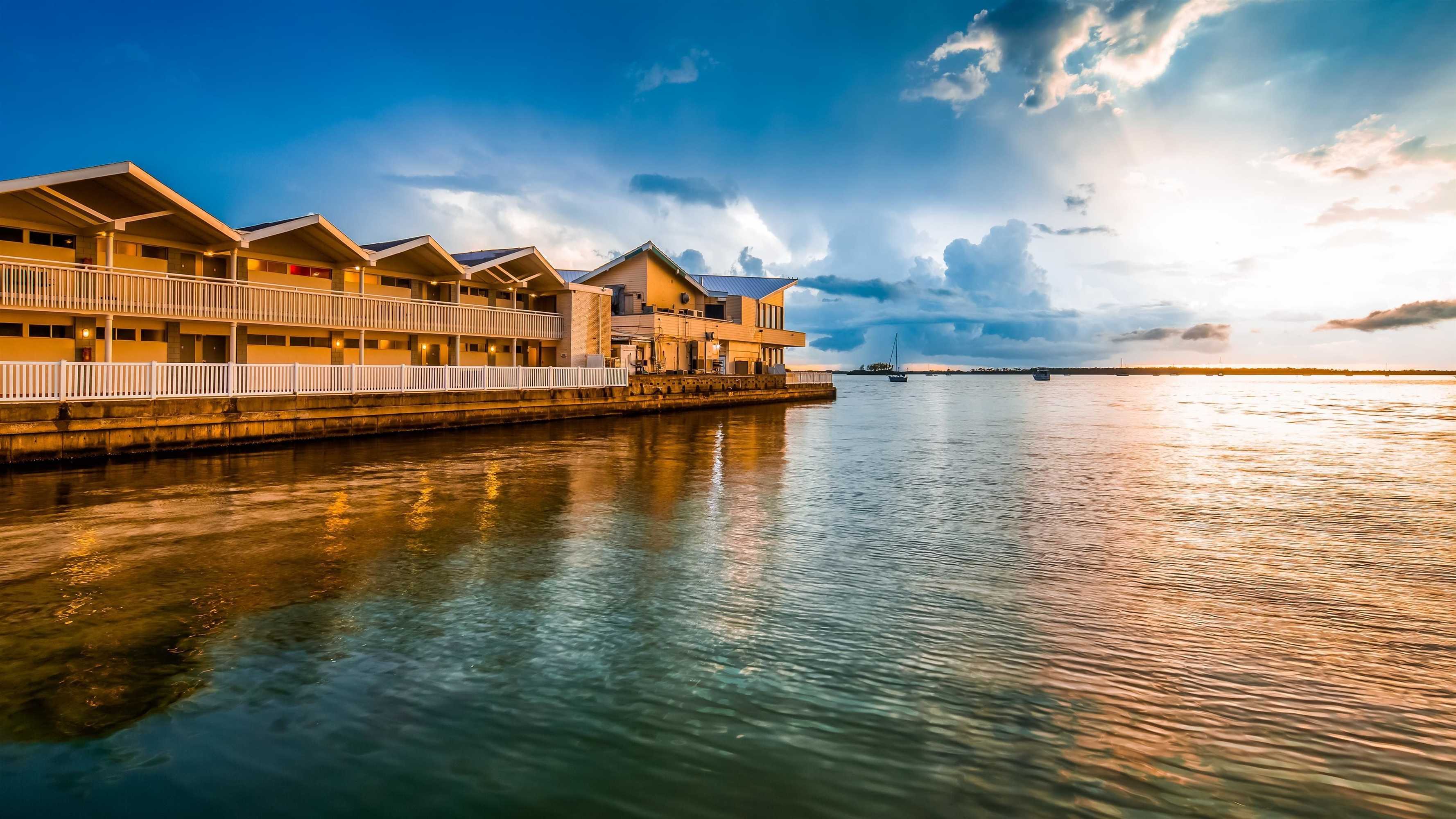 Gift card for Best Western Plus Yacht Harbor Inn Gift card for Best Western Plus Yacht Harbor Inn