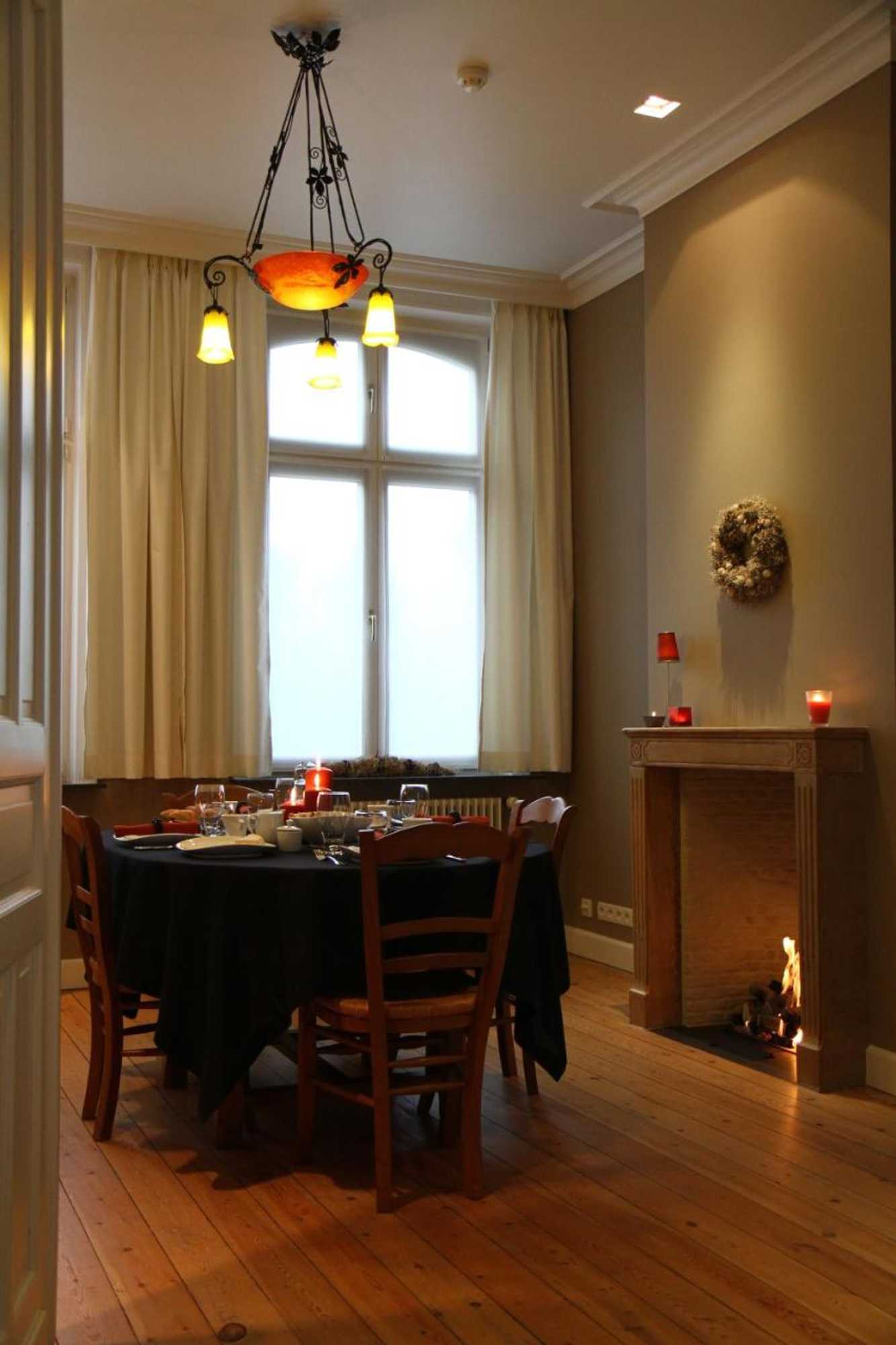 Gift card for B&b @ Room's