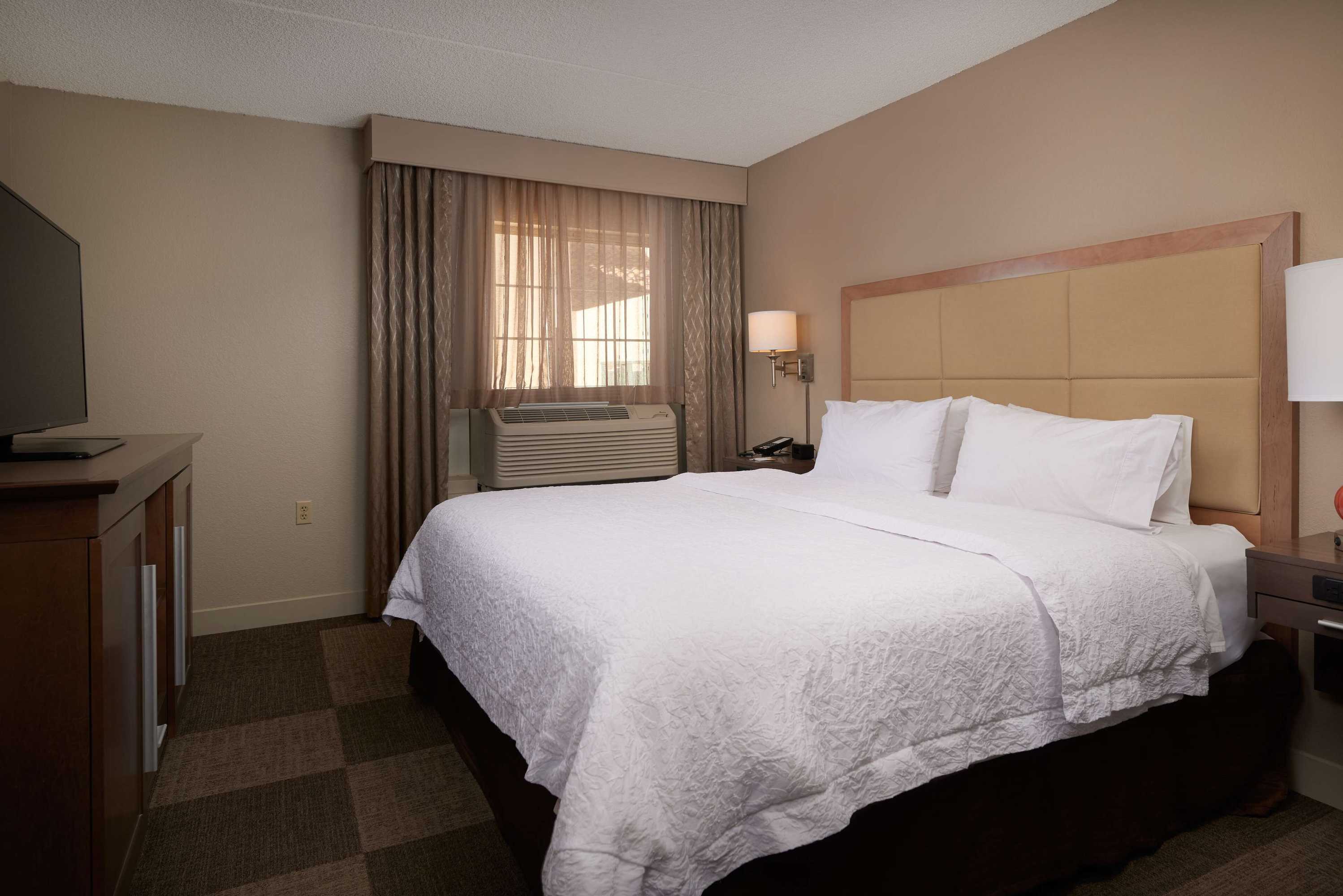 Gift card for Hampton Inn & Suites Phoenix/scottsdale Gift card for Hampton Inn & Suites Phoenix/scottsdale