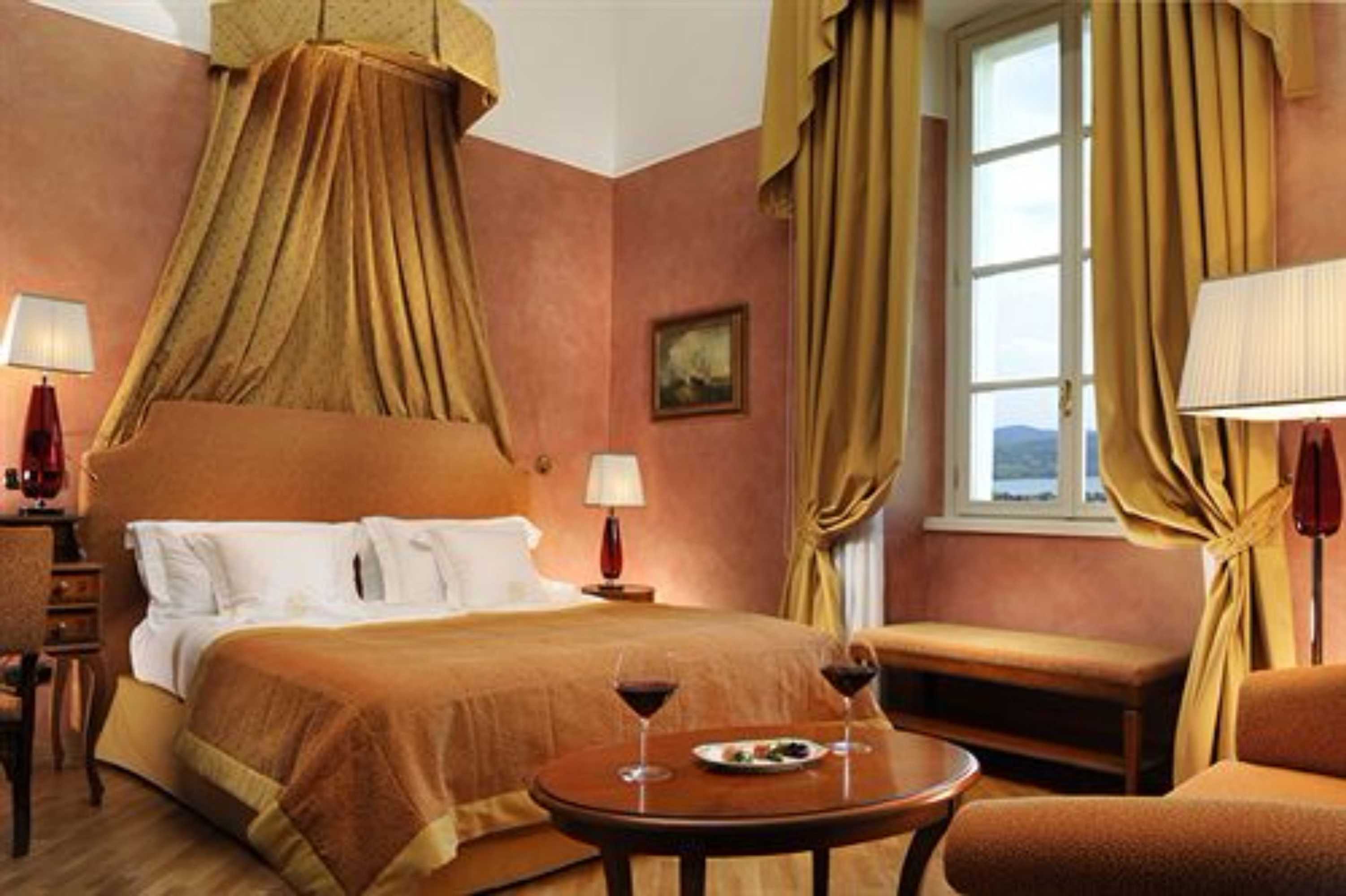 Gift card for Castello Dal Pozzo - Preferred Hotels & Resorts Gift card for Castello Dal Pozzo - Preferred Hotels & Resorts