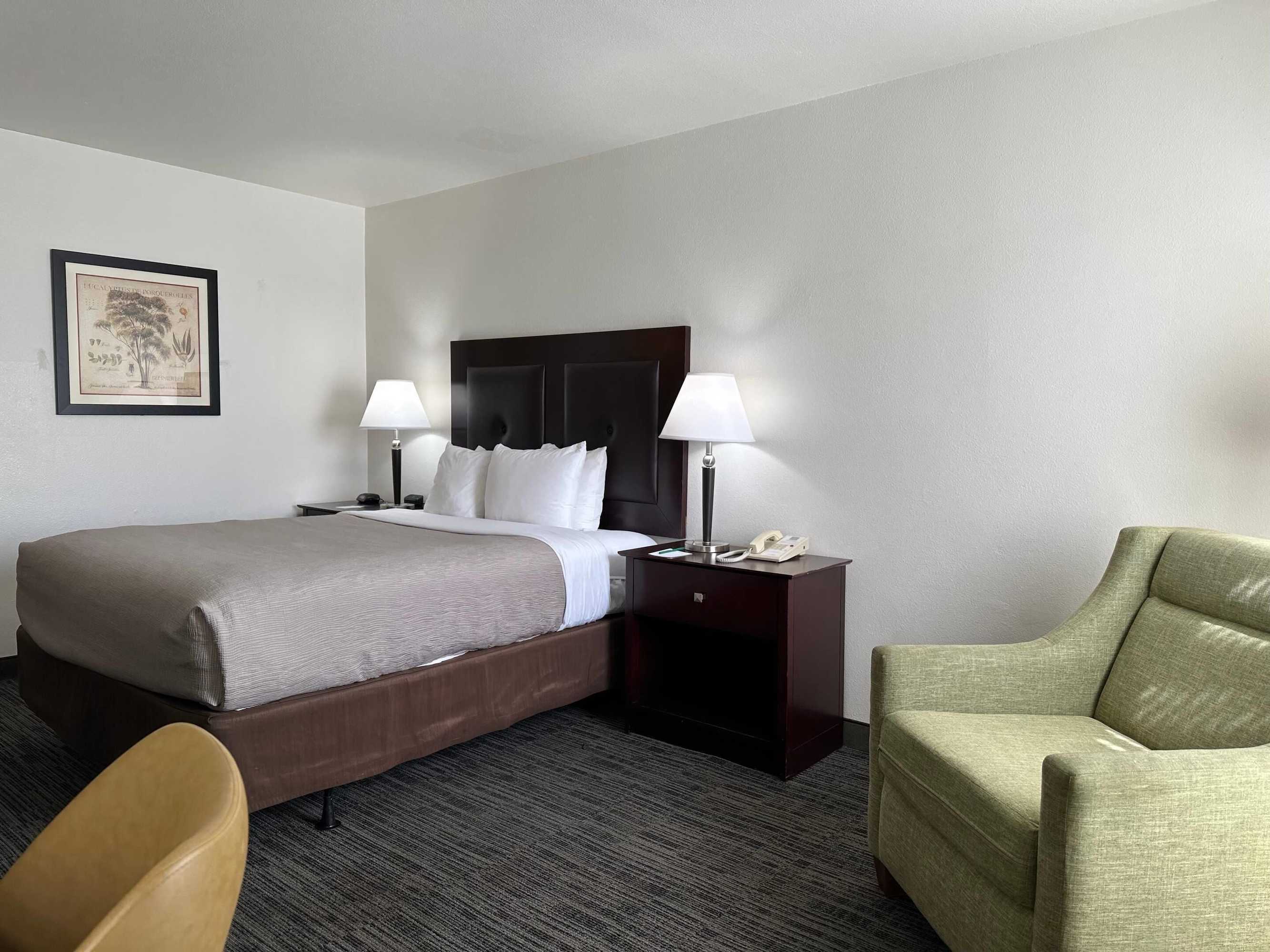 Gift card for Quality Inn & Suites Everett