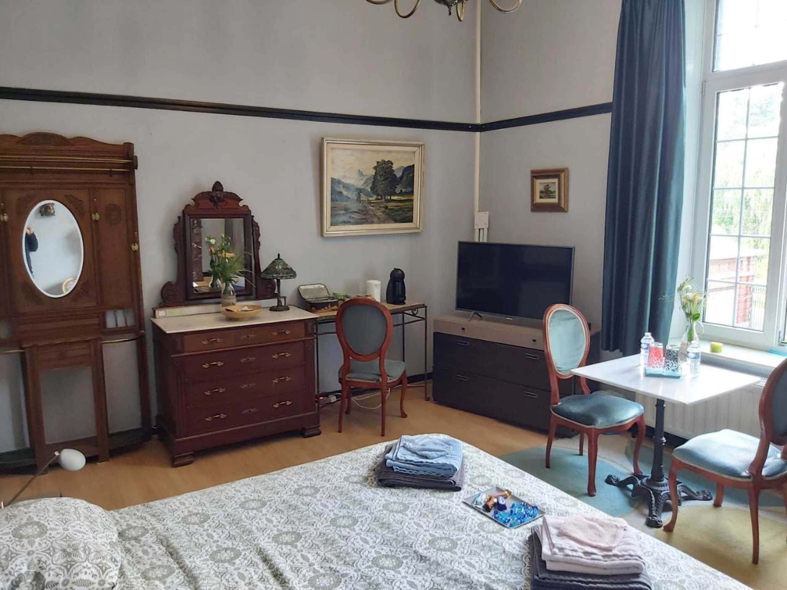 Gift card for Château Lambert Moulinsart Hotel, Shuttle Airport, Long Term Parking, Snooker, Large Terrasse, Dinner, Breakfast Gift card for Château Lambert Moulinsart Hotel, Shuttle Airport, Long Term Parking, Snooker, Large Terrasse, Dinner, Breakfast