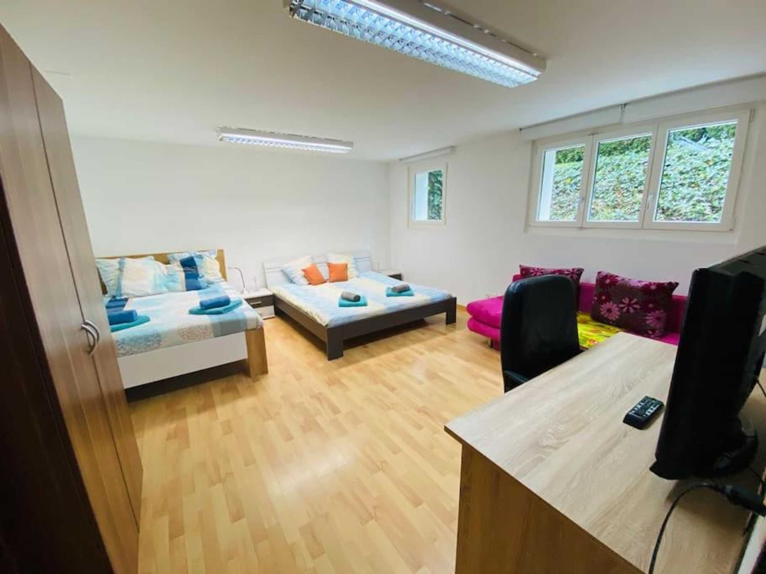 Gift card for Leon's Holiday Homes Villa 1