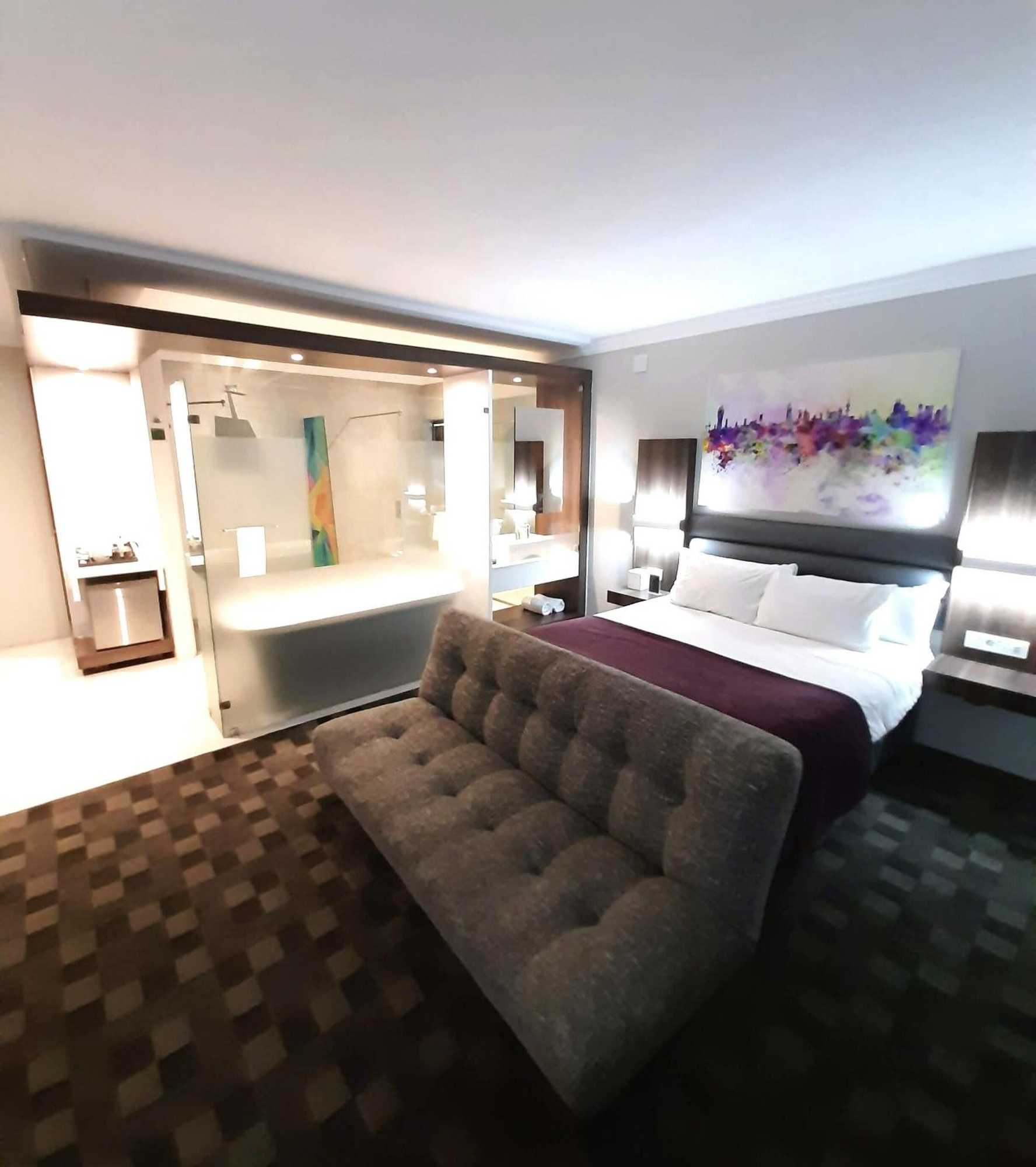 Gift card for Palm Swift Luxury Accommodation Gift card for Palm Swift Luxury Accommodation