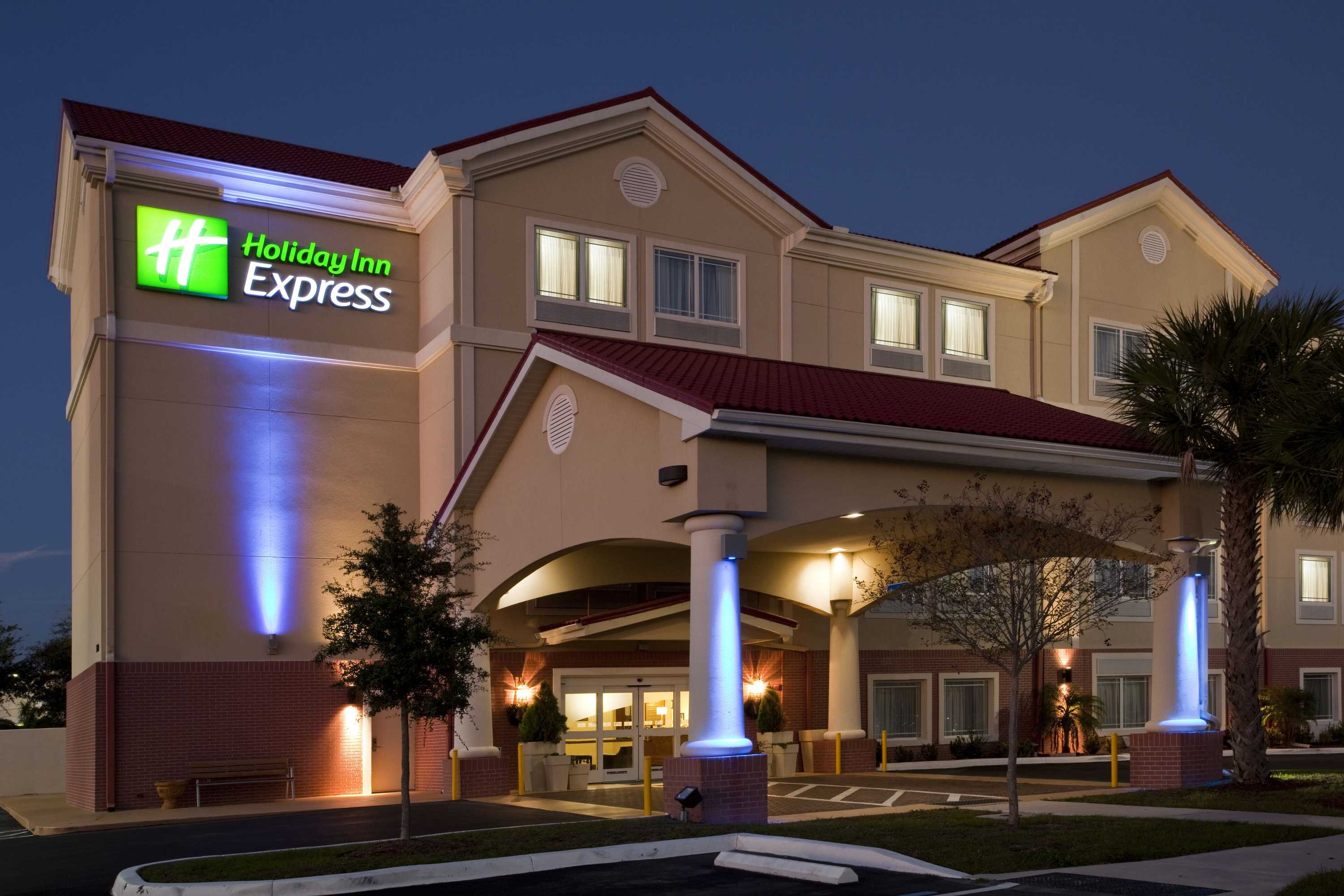 Gift card for Holiday Inn Express Venice by Ihg Gift card for Holiday Inn Express Venice by Ihg