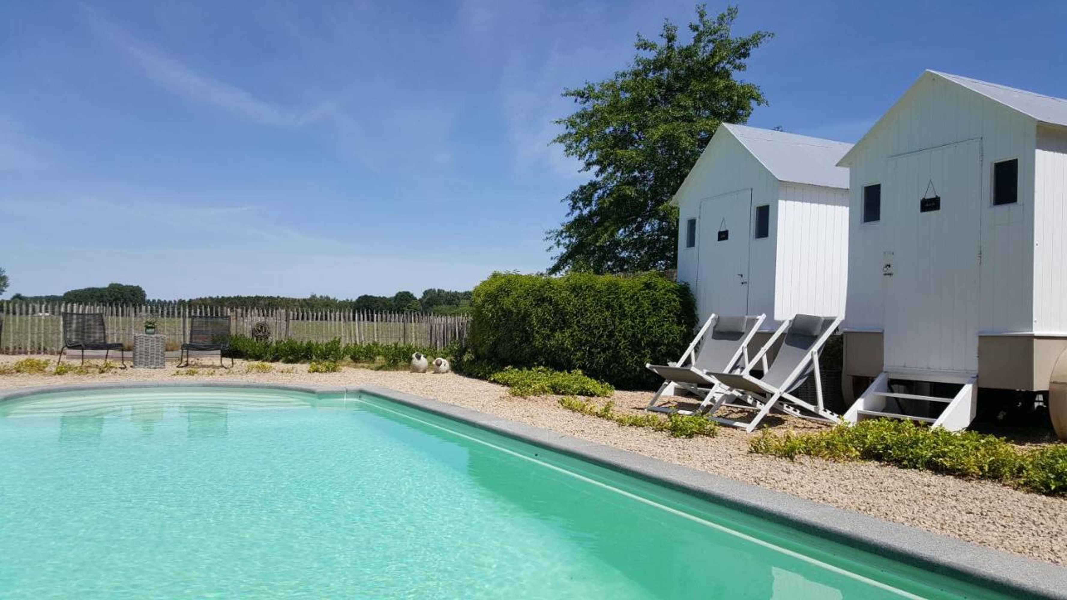 Gift card for Casa-Cosi, Tourist & Business Suites & Flats With Reserved Parking, Private Sauna Available Gift card for Casa-Cosi, Tourist & Business Suites & Flats With Reserved Parking, Private Sauna Available