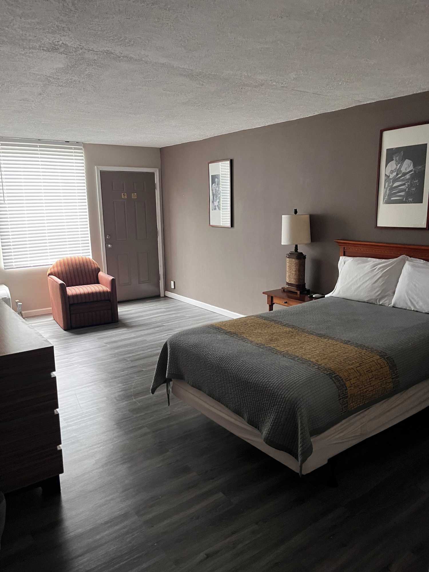 Gift card for Apm Inn & Suites Gift card for Apm Inn & Suites