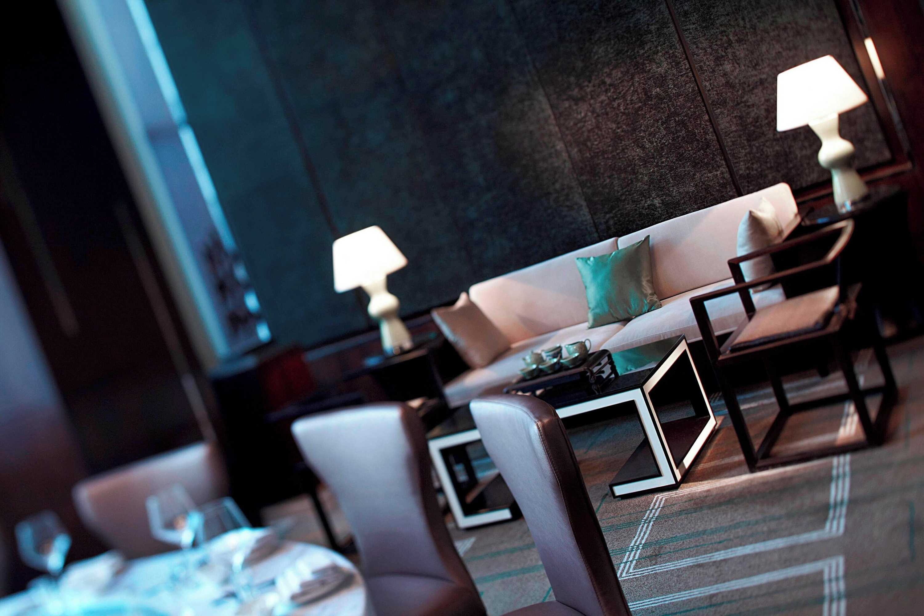 Gift card for Renaissance Tianjin Lakeview Hotel Gift card for Renaissance Tianjin Lakeview Hotel