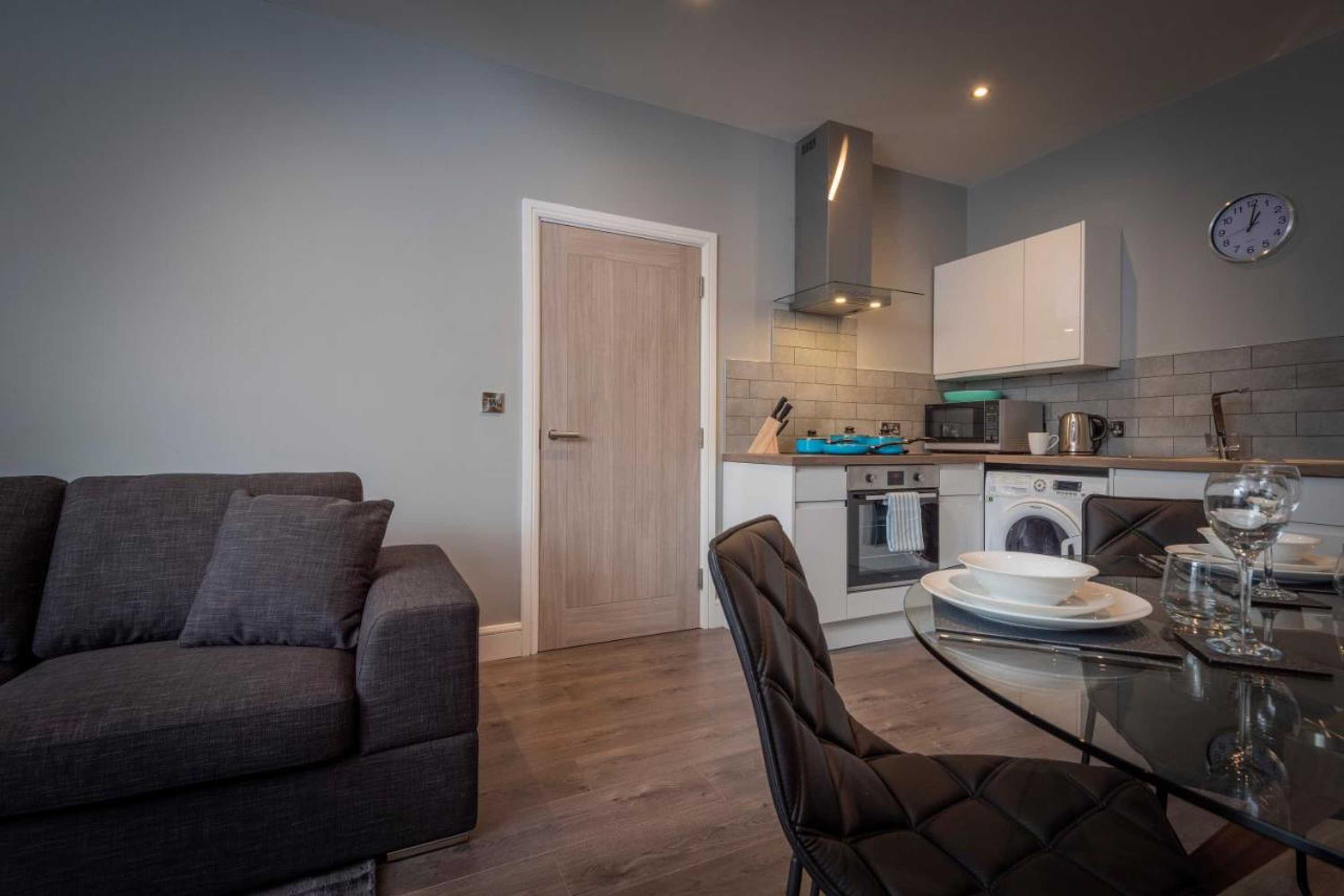 Gift card for Gordon Moon Suites Bolton Centre Apartments