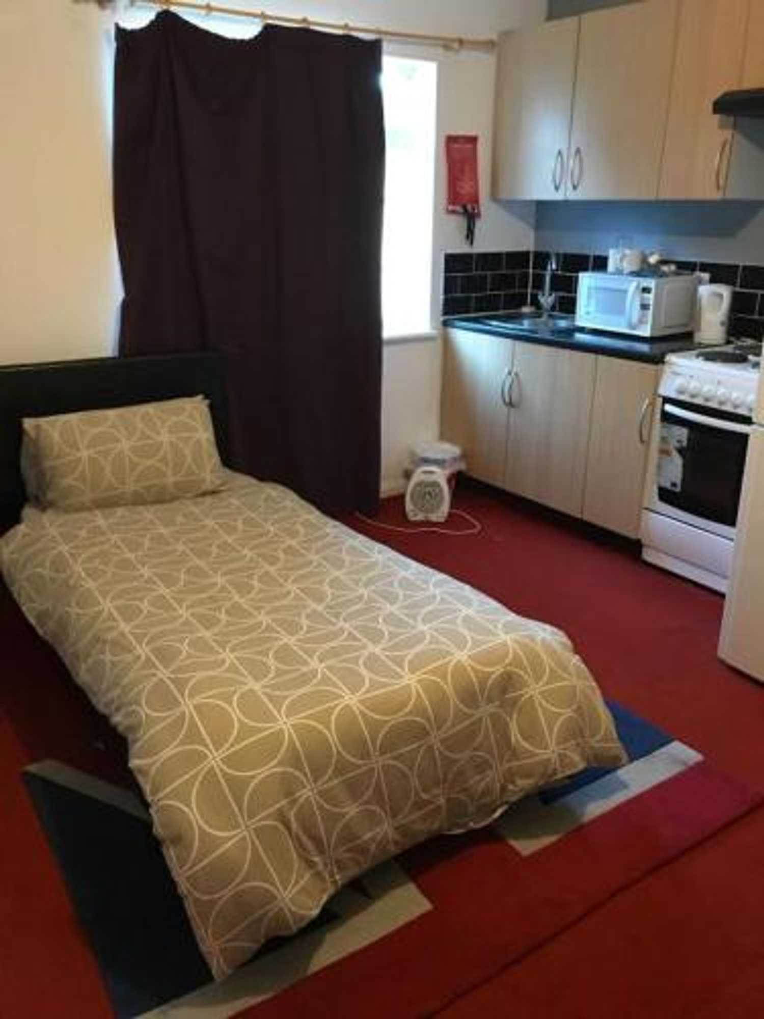 Gift card for Hatfield Save-Money Rooms - 10over10 For Price! Gift card for Hatfield Save-Money Rooms - 10over10 For Price!