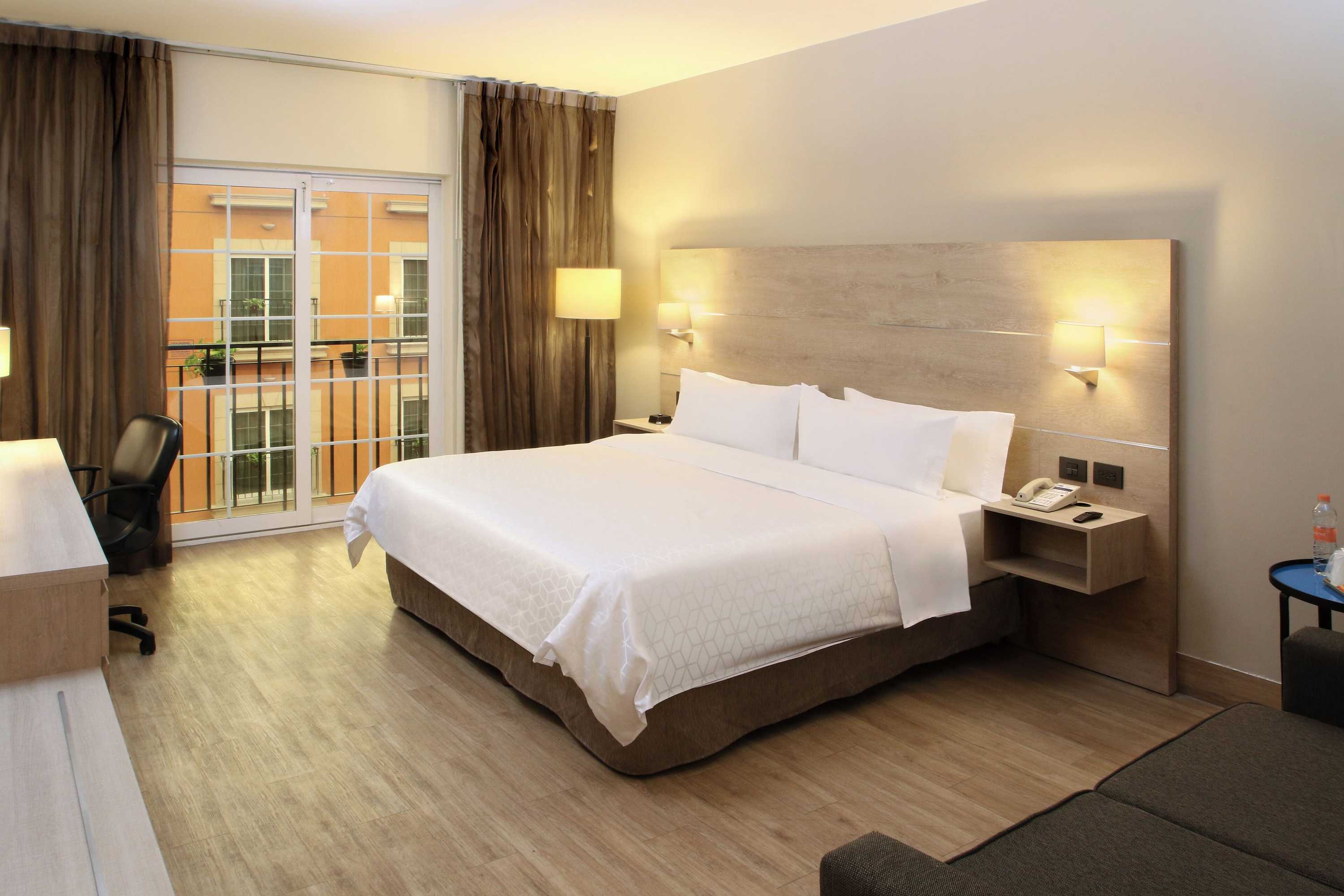 Gift card for Holiday Inn Express Torreon by Ihg Gift card for Holiday Inn Express Torreon by Ihg