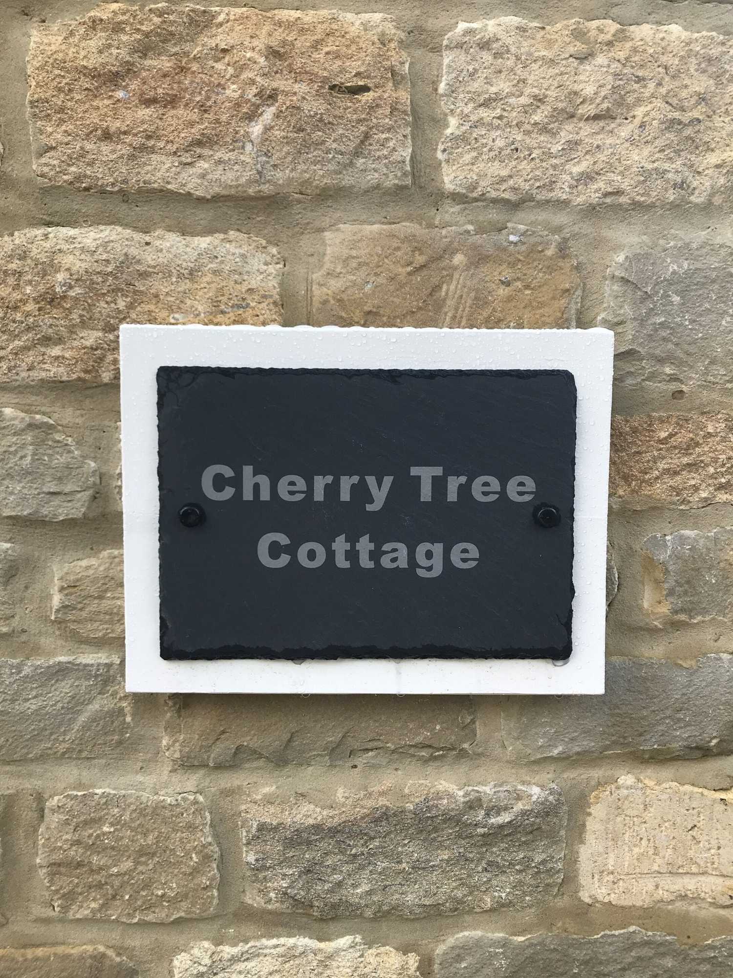 Gift card for Cherry Tree Cottage in Idyllic Cotswold Village