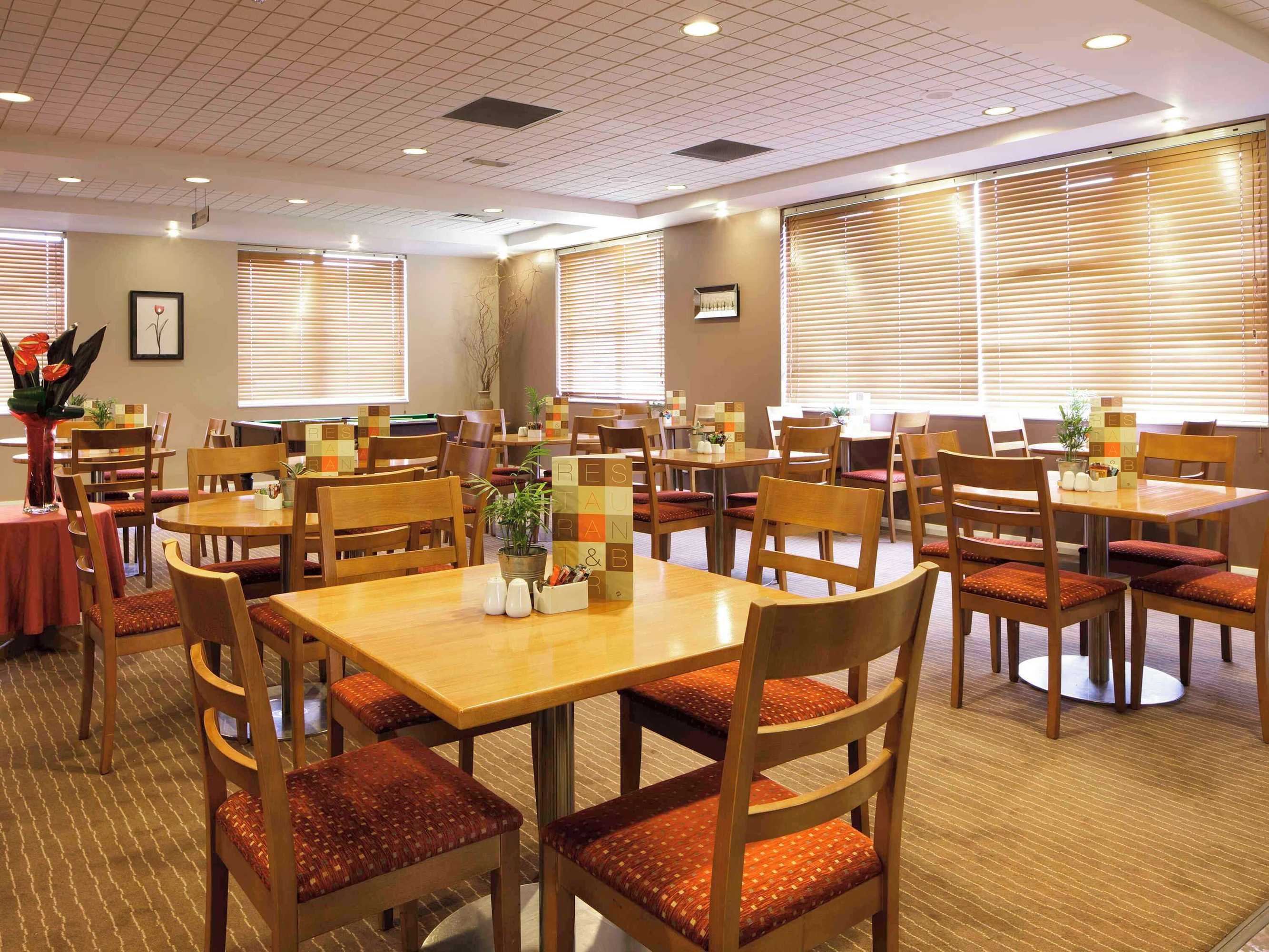 Gift card for Ibis Chesterfield Centre – Market Town Gift card for Ibis Chesterfield Centre – Market Town