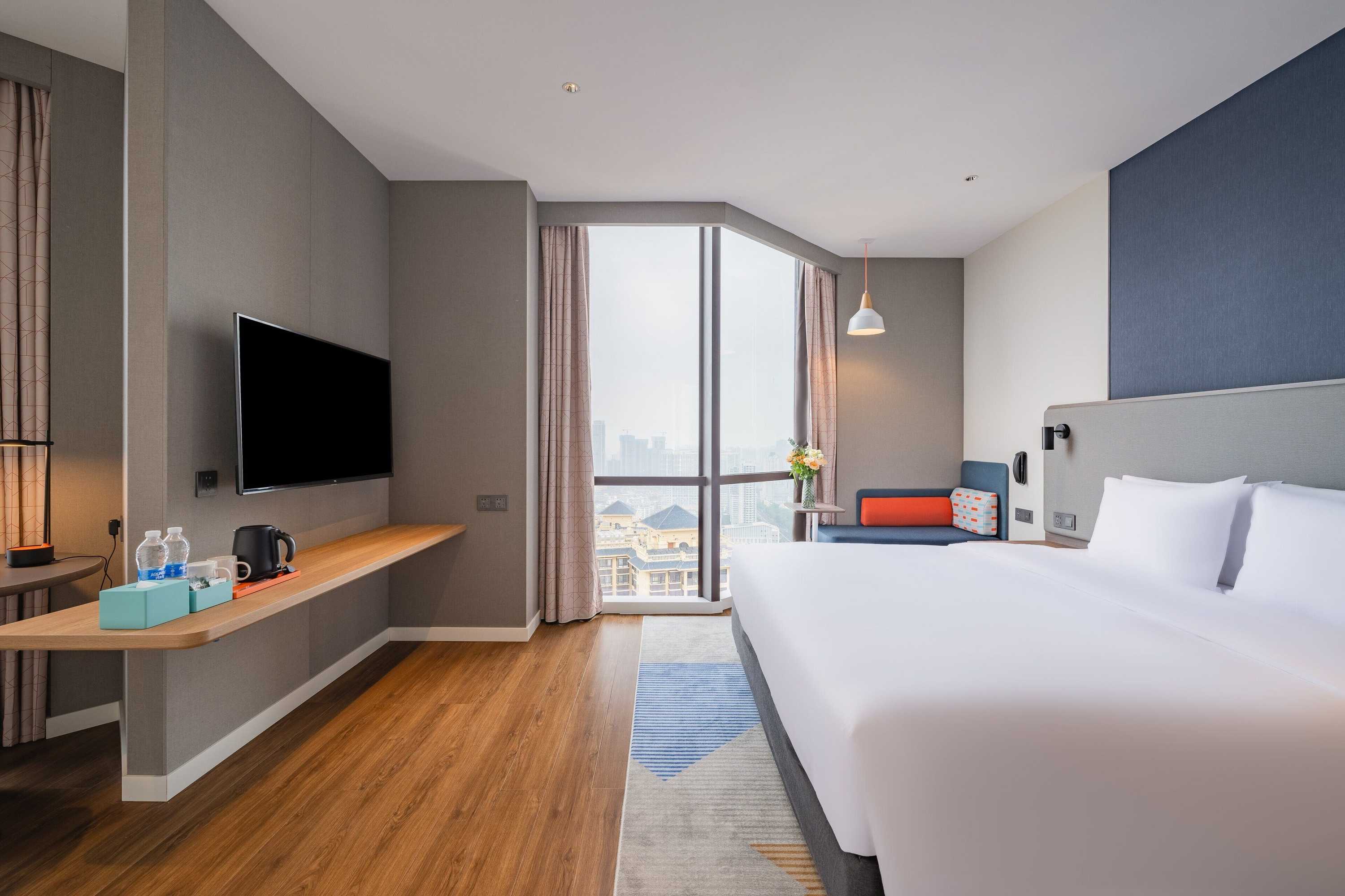 Gift card for Holiday Inn Express Nanning Jiangnan by Ihg Gift card for Holiday Inn Express Nanning Jiangnan by Ihg