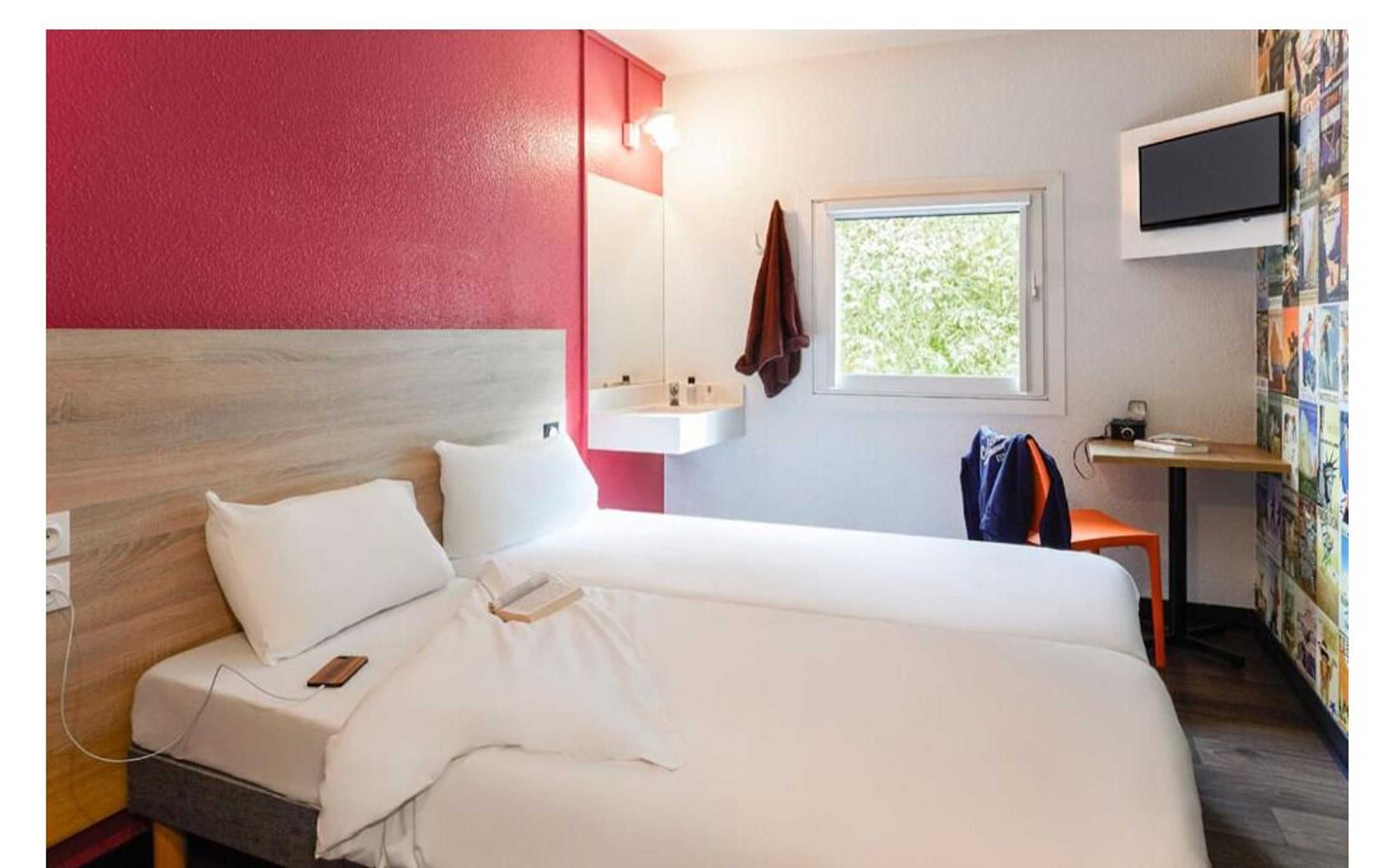 Gift card for Hotelf1 Aix en Provence Sainte Victoire Hotel Gift card for Hotelf1 Aix en Provence Sainte Victoire Hotel
