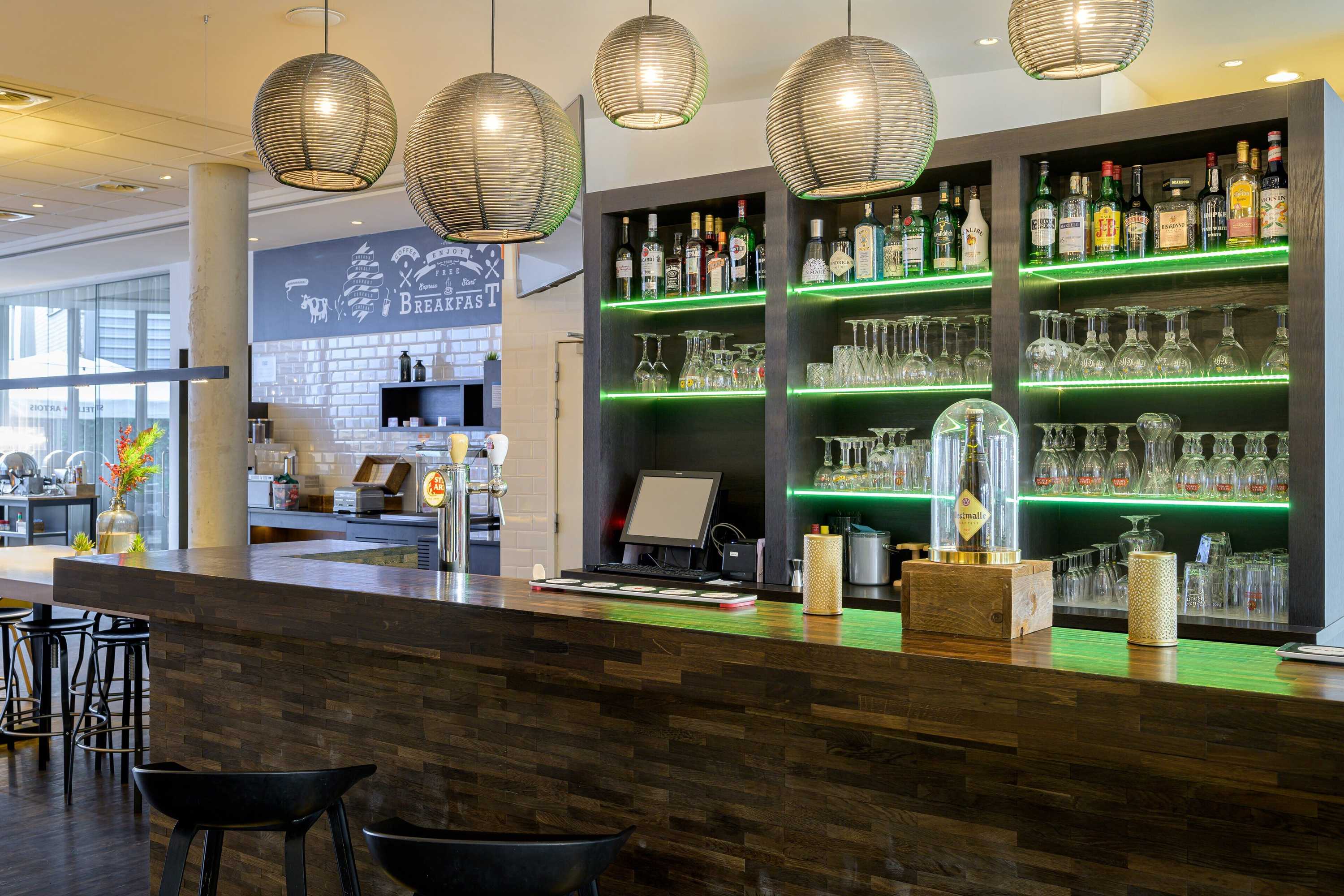 Gift card for Holiday Inn Express Mechelen City Centre by Ihg Gift card for Holiday Inn Express Mechelen City Centre by Ihg