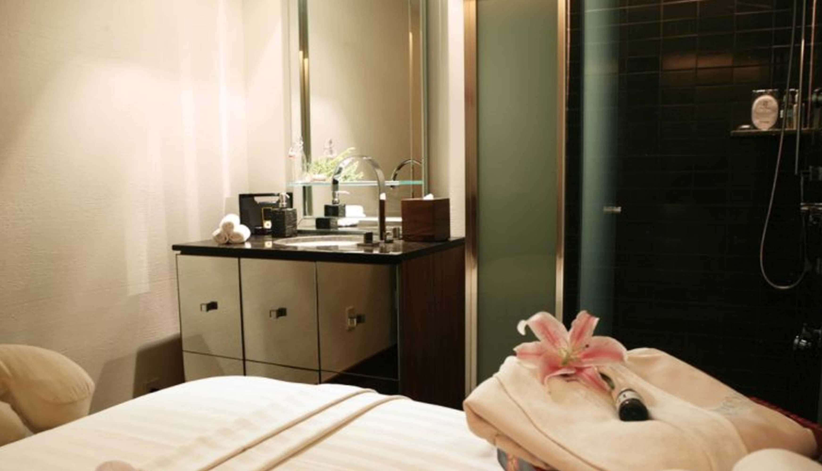 Gift card for Las Alcobas, a Luxury Collection Hotel, Mexico City Gift card for Las Alcobas, a Luxury Collection Hotel, Mexico City