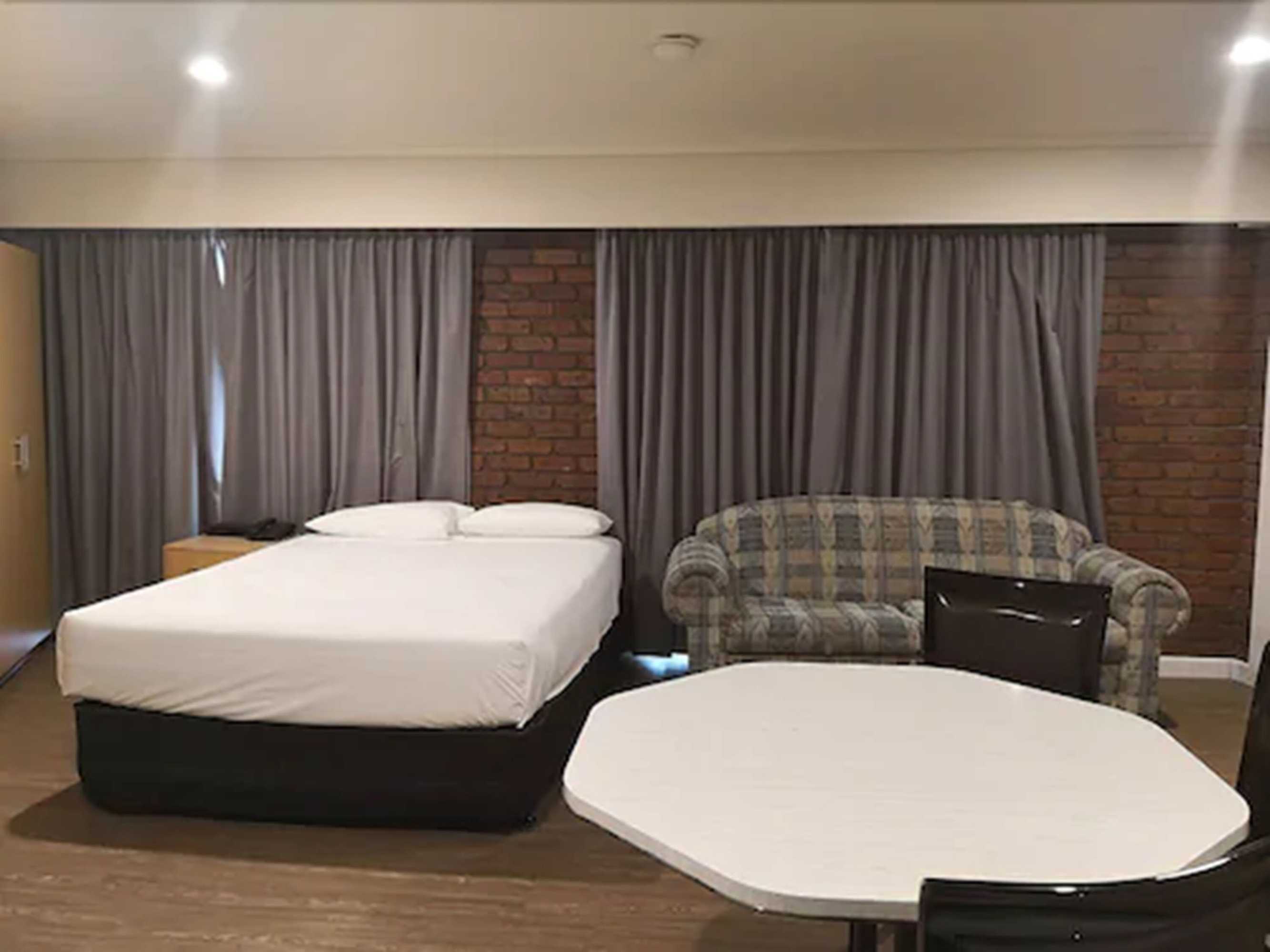 Gift card for Dandenong Motel Gift card for Dandenong Motel