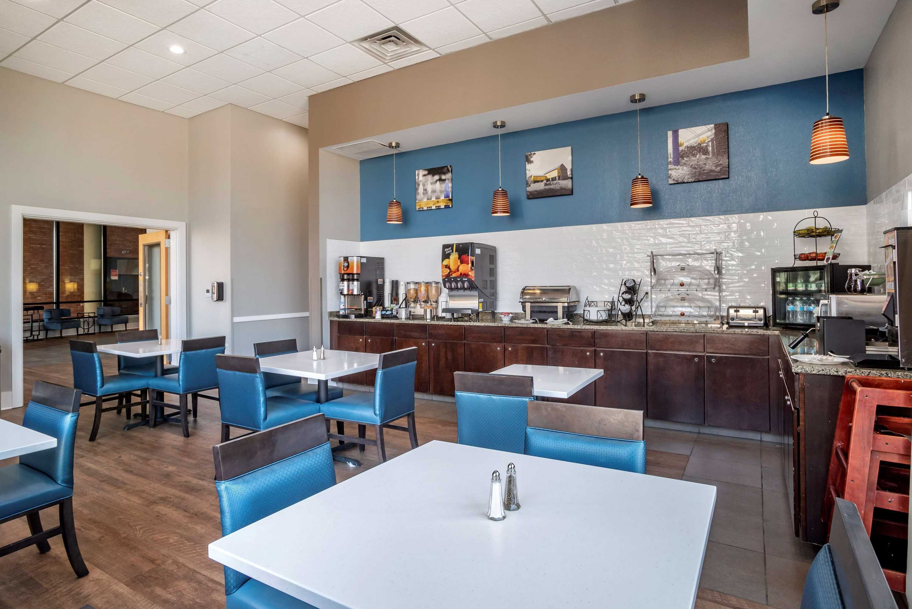 Gift card for Best Western Plus Philadelphia Airport S. At Widener Univ. Gift card for Best Western Plus Philadelphia Airport S. At Widener Univ.