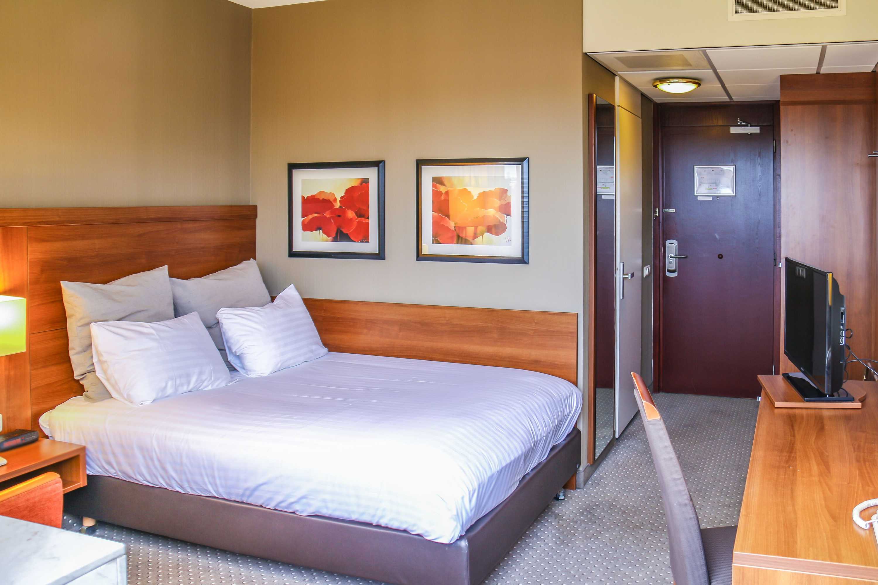 Gift card for Crowne Plaza Maastricht by Ihg Gift card for Crowne Plaza Maastricht by Ihg