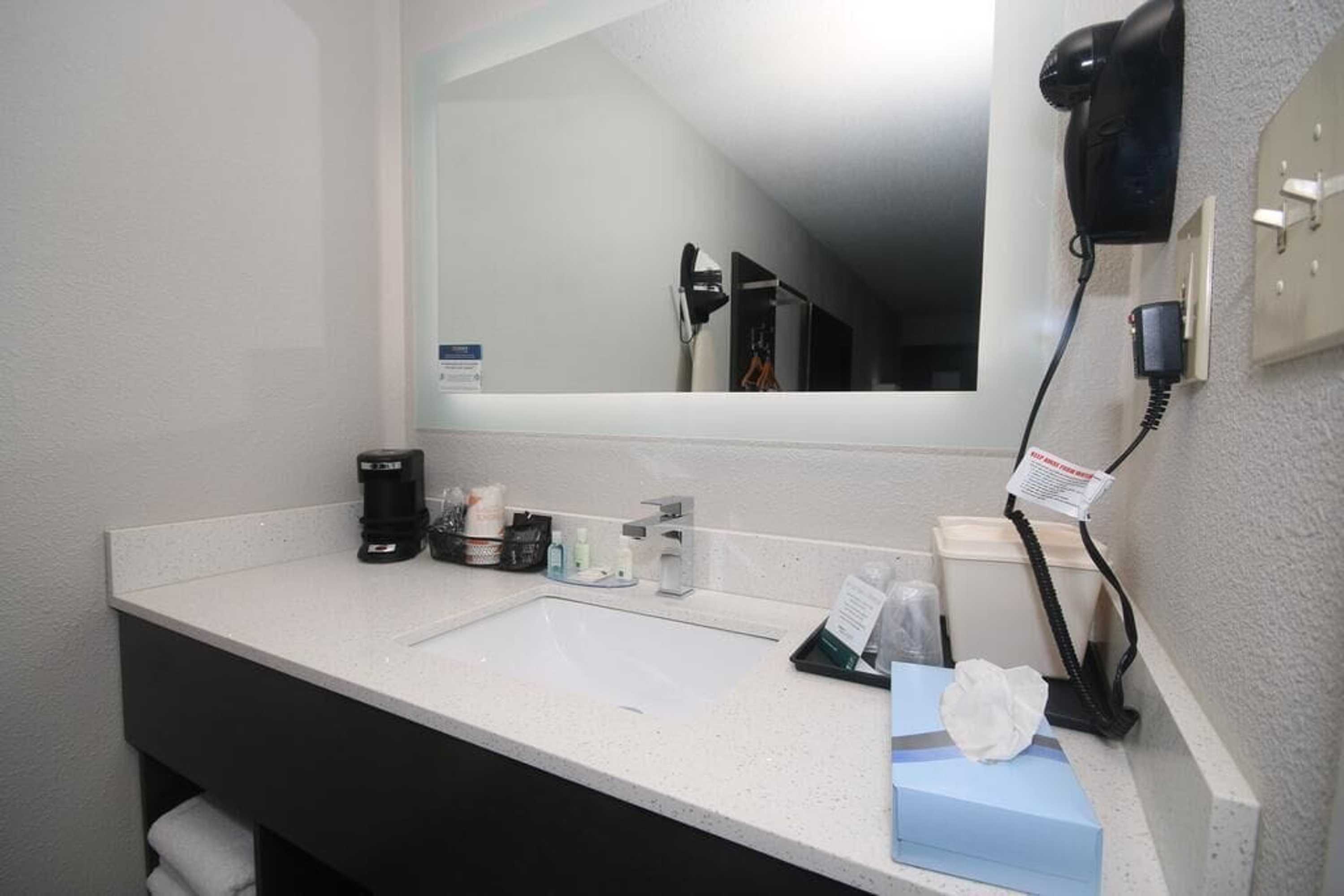 Gift card for Clarion Pointe Statesville Gift card for Clarion Pointe Statesville