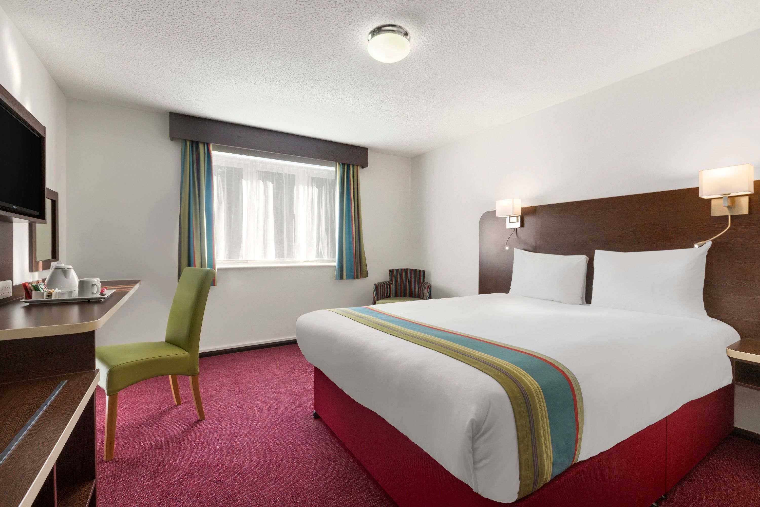 Gift card for Ramada by Wyndham South Mimms M25 Gift card for Ramada by Wyndham South Mimms M25