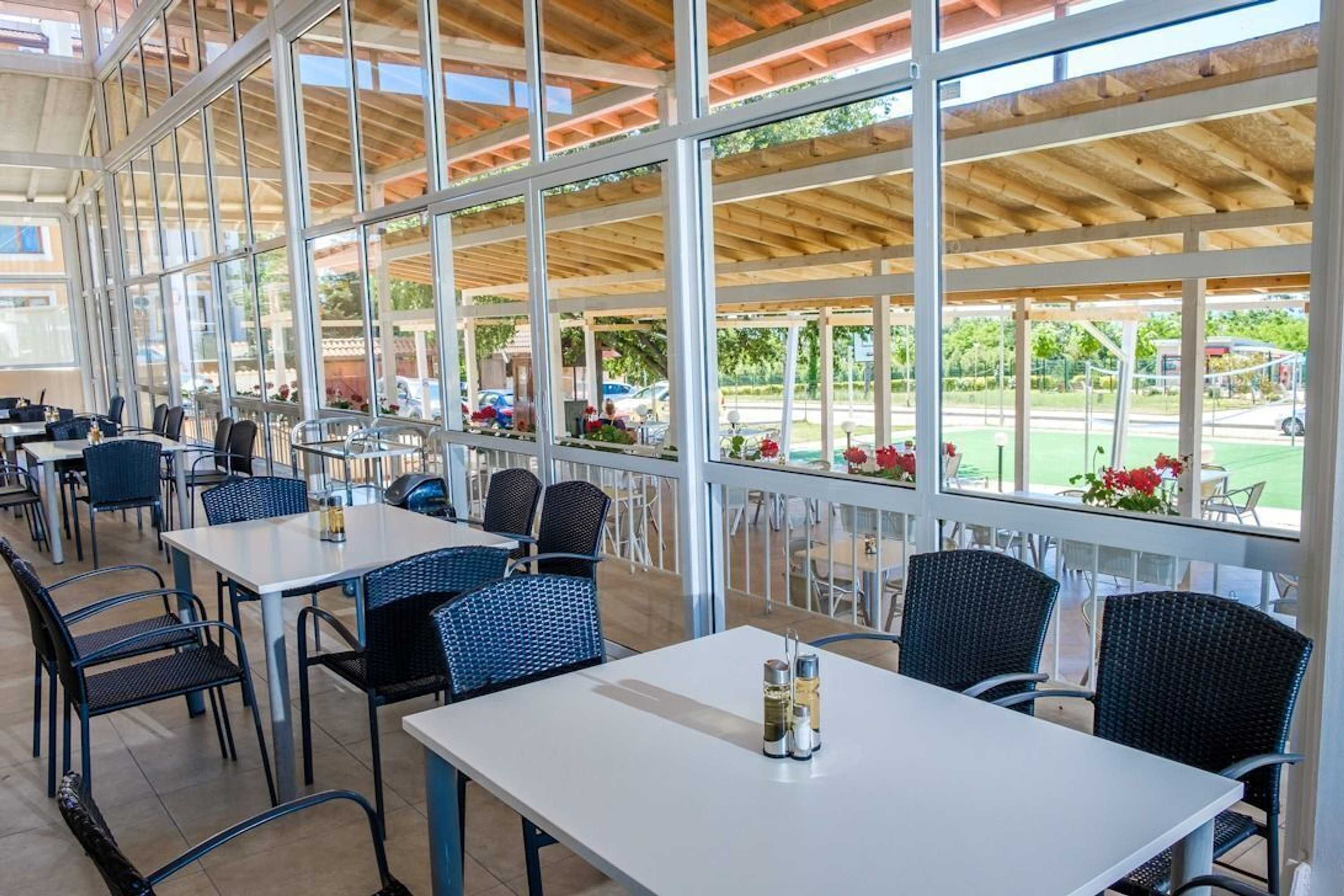 Gift card for Hotel Vemara Club