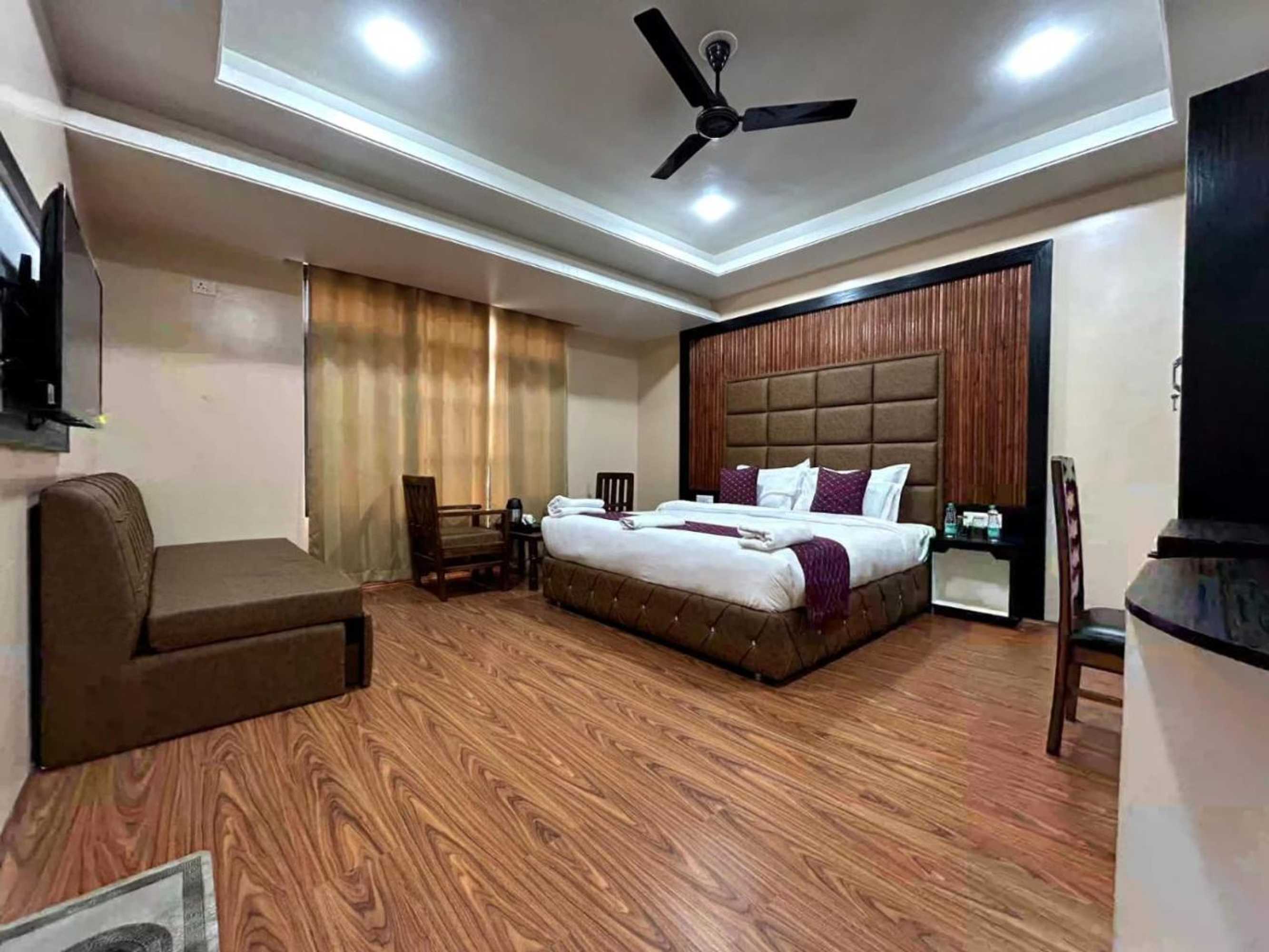 Gift card for Fair Mount, Airport Road, Humhama Srinagar